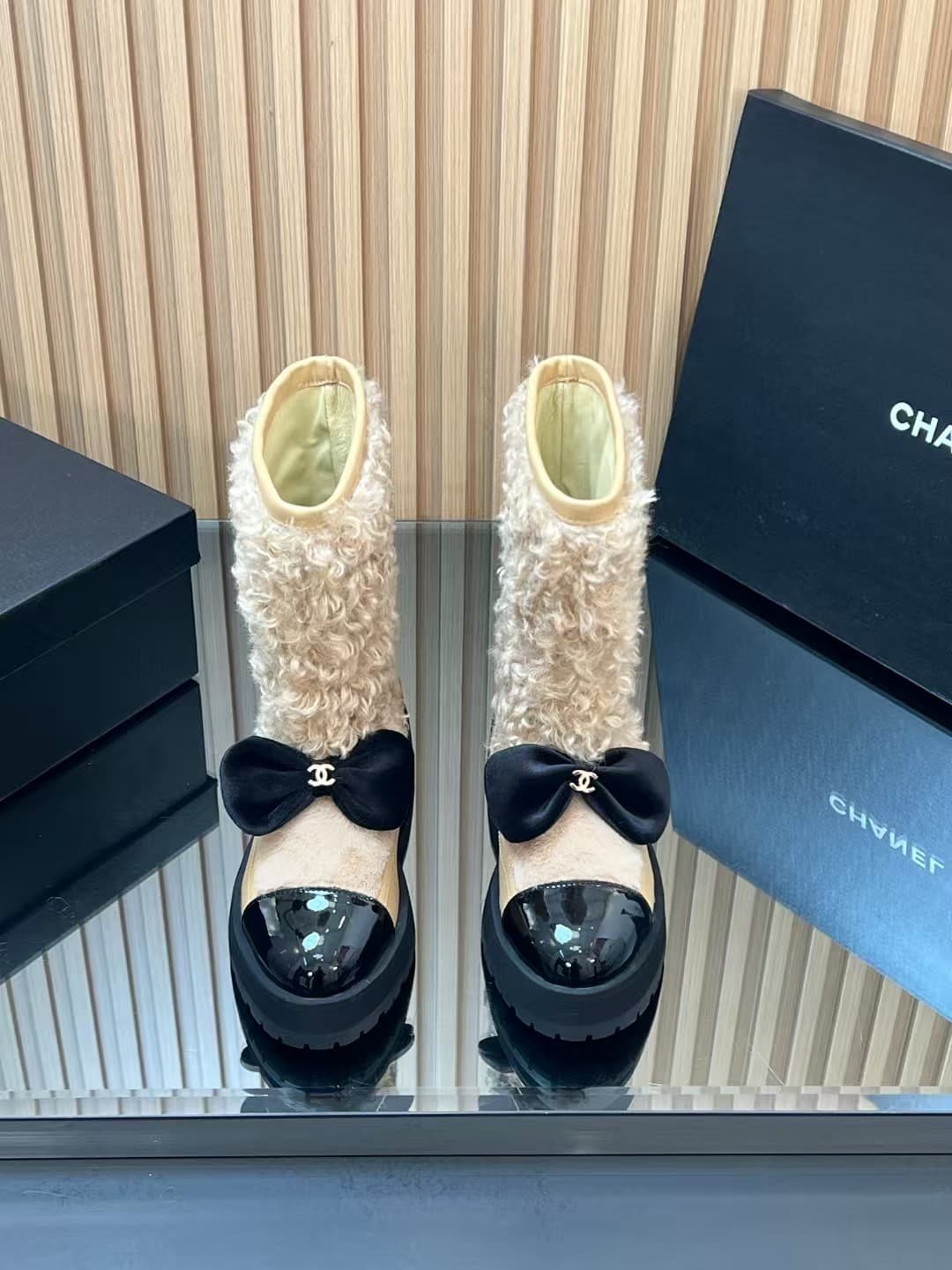 Chanel Shearling lambskin High boots