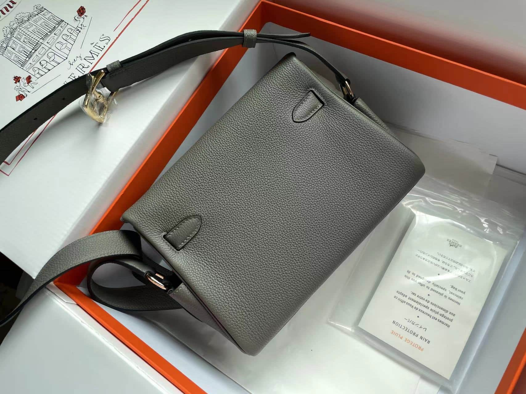 Hermes Kelly Messenger 25cm Taurillon Clemence Leather In Etain WAX
