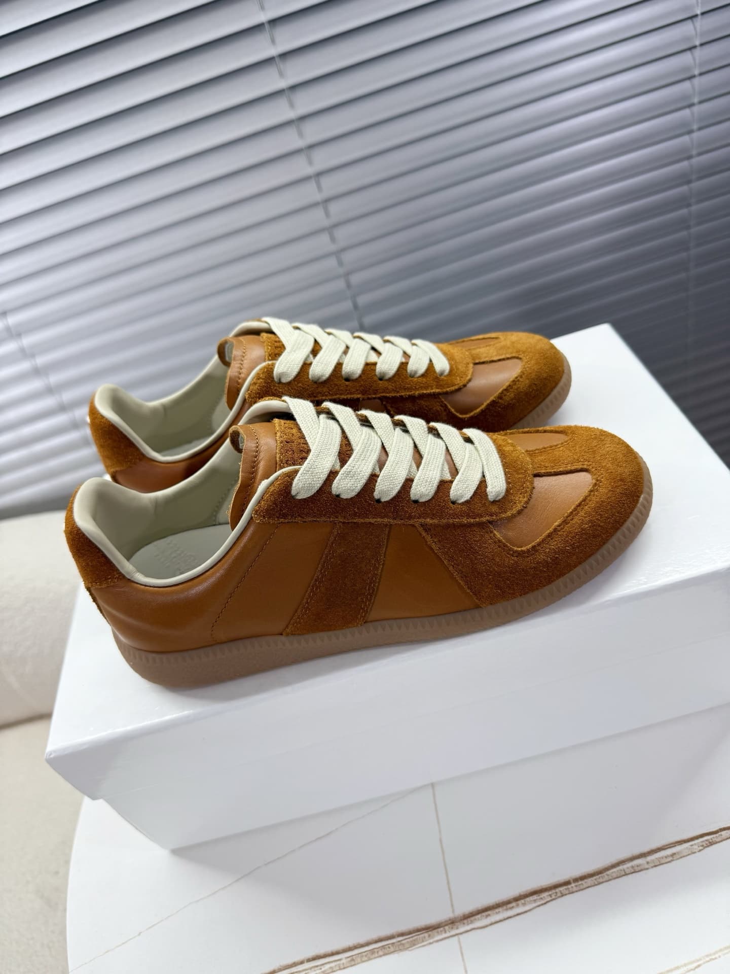 Maison Margiela Replica Low Top Sneaker Shoes Men Women