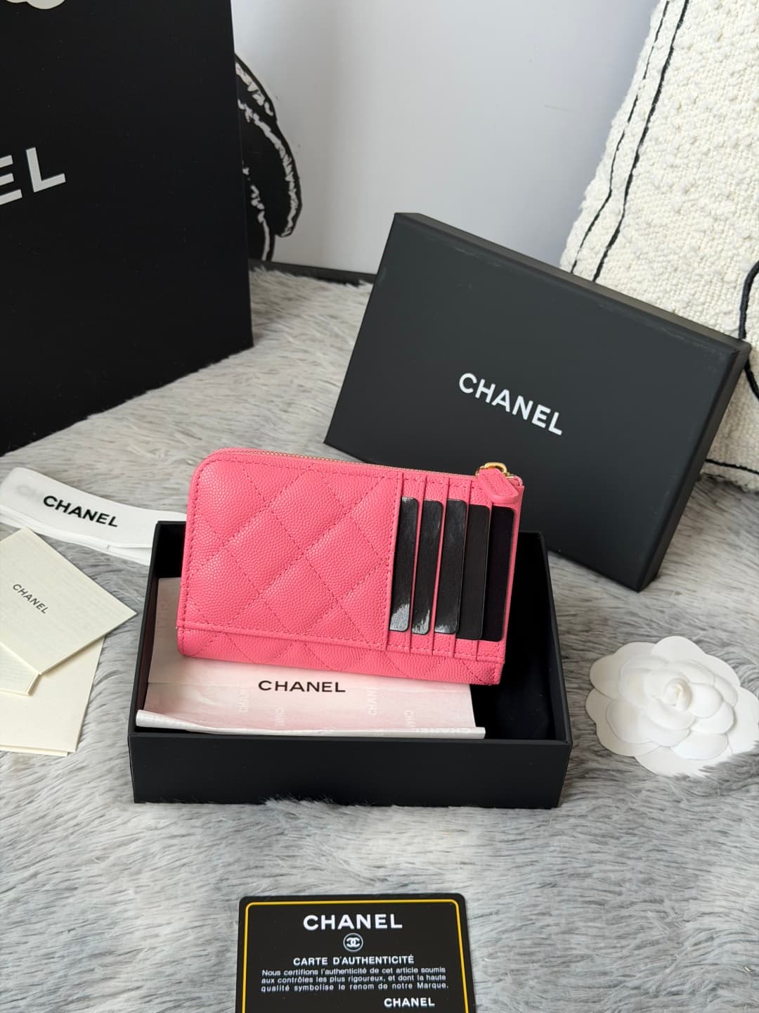 Chanel Classic Zipped Card Holder AP3179 A