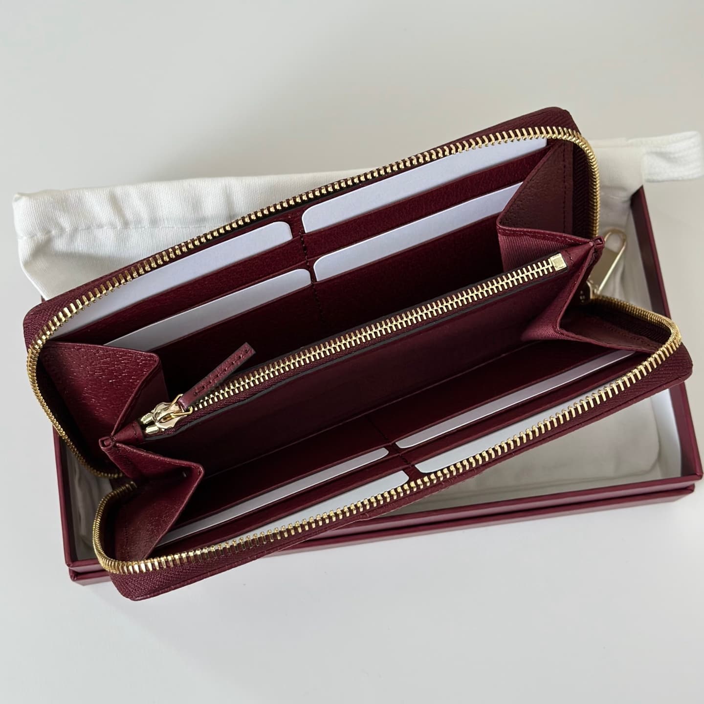 Gucci Ophidia zip around wallet Burgundy ‎838484 High