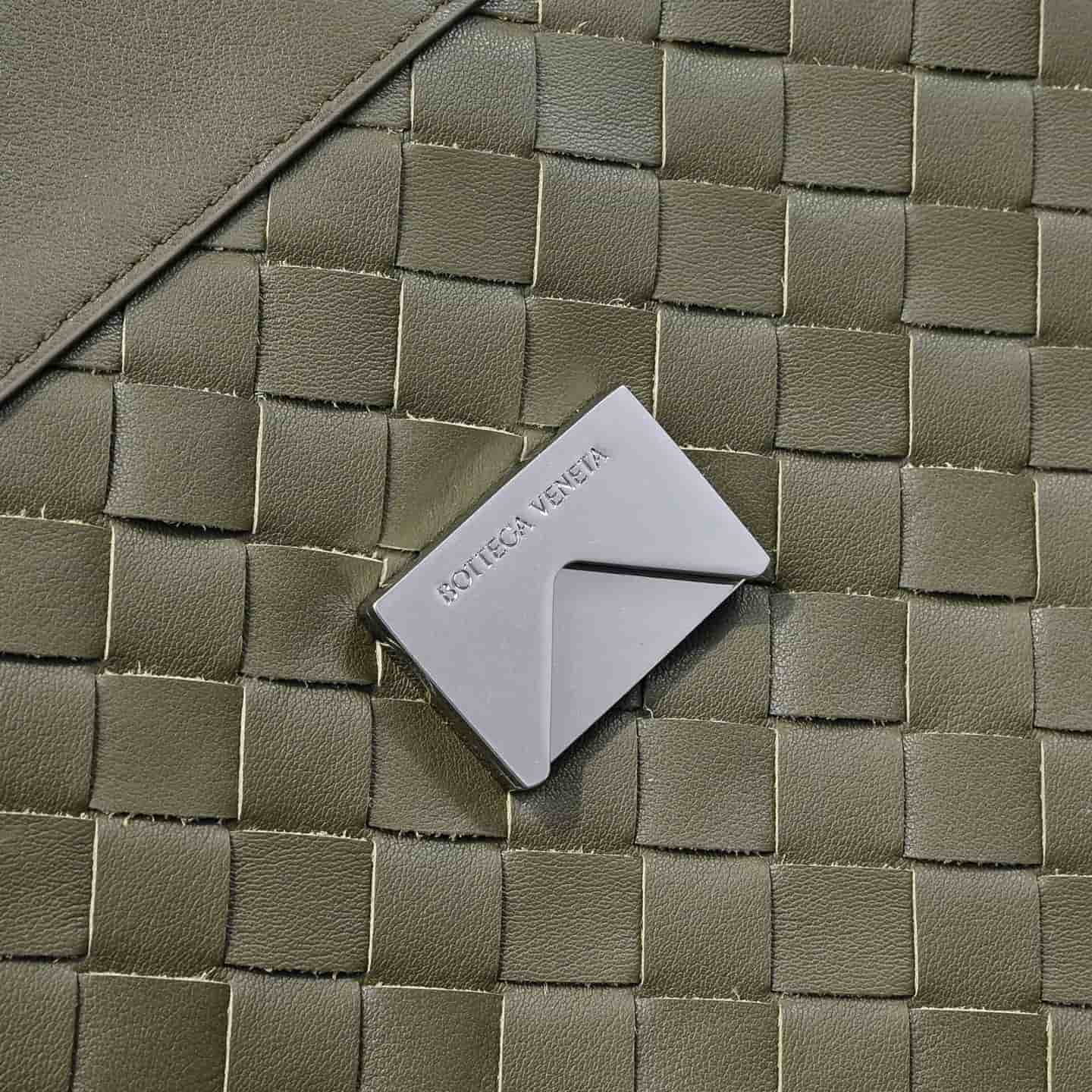 BV Andiamo Messenger High