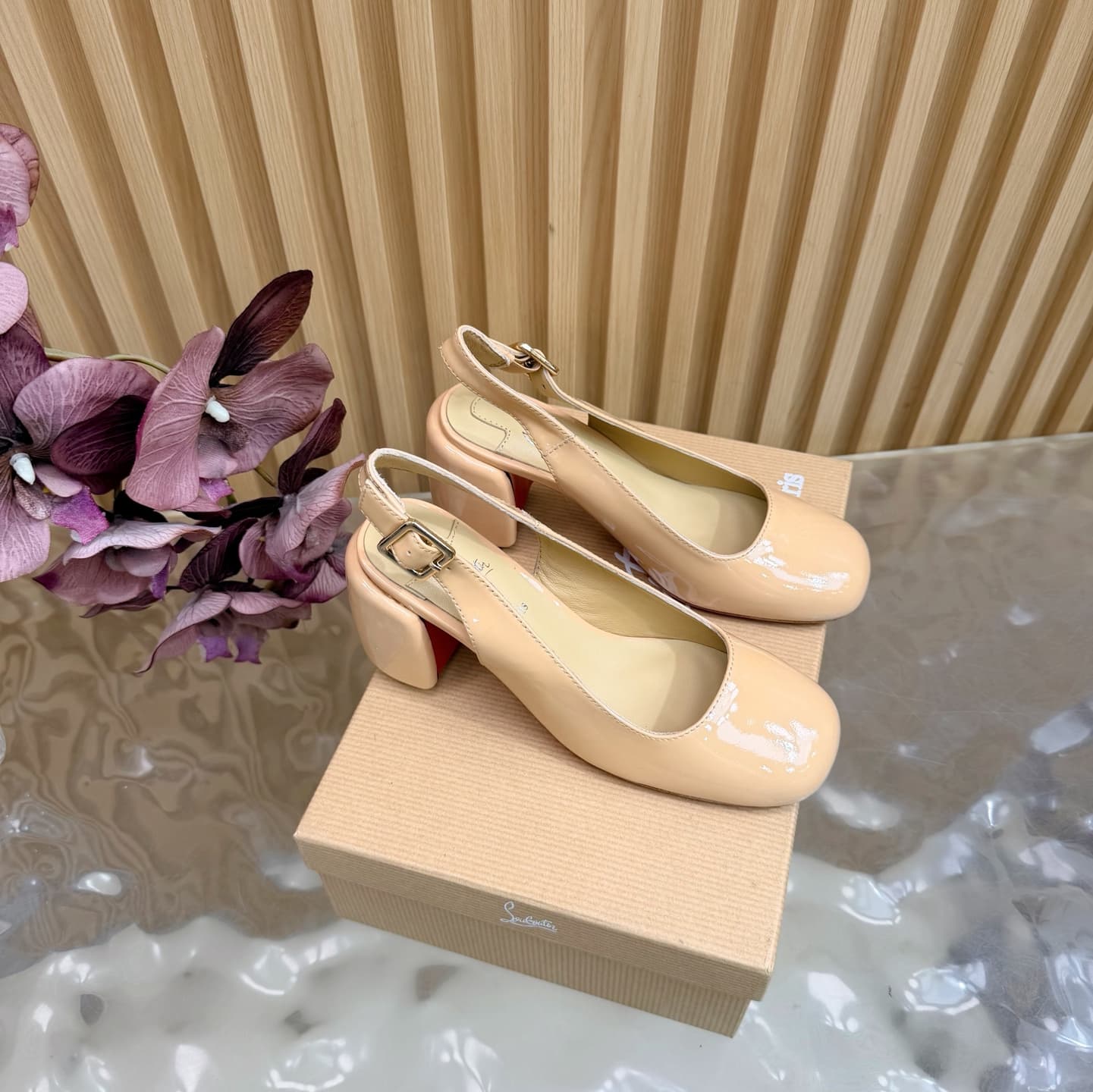 Christian Louboutin Miss Jane Mary Jane pump in patent leather shoes women