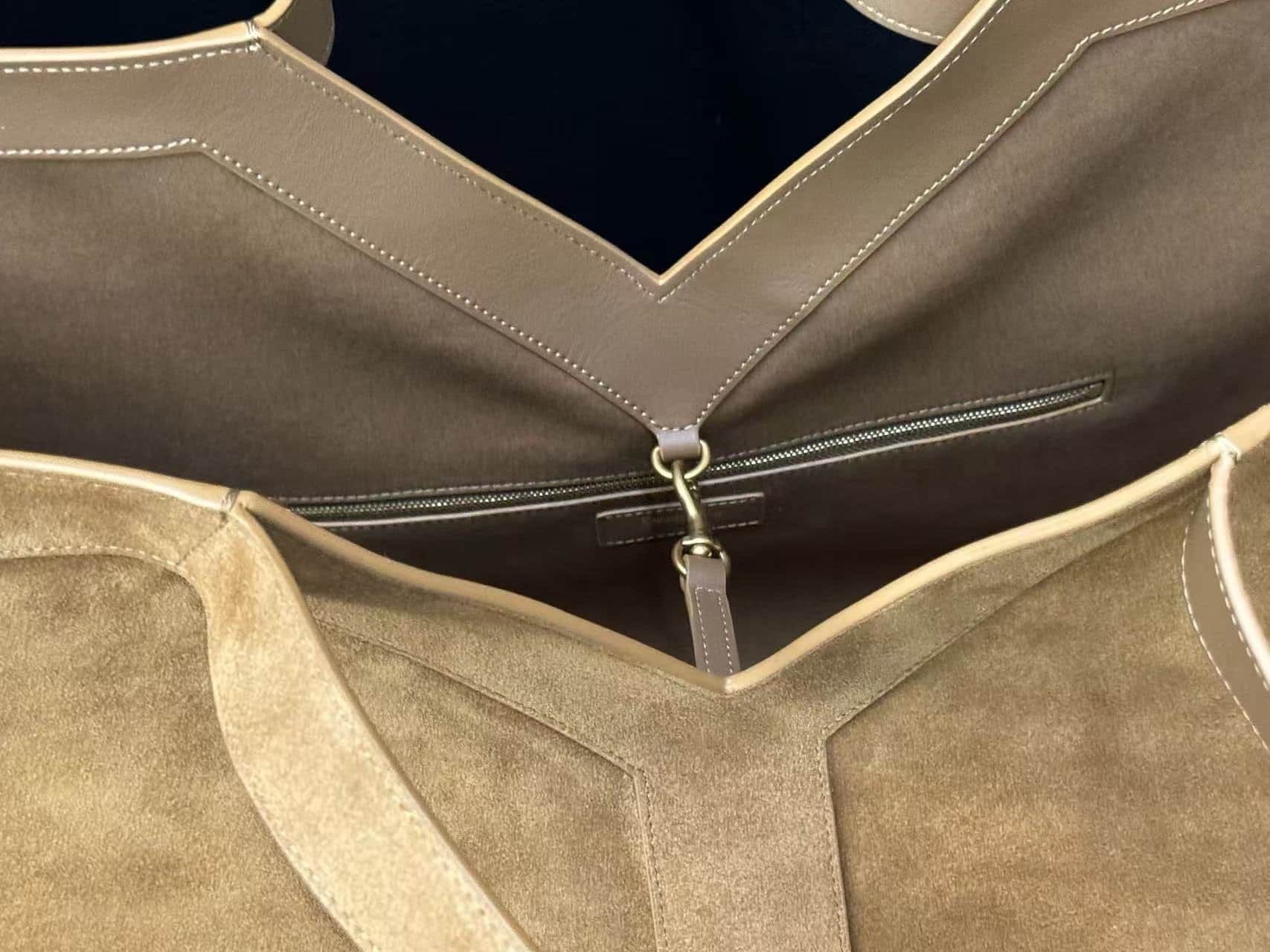 Saint Laurent Y tote in suede in Brown High
