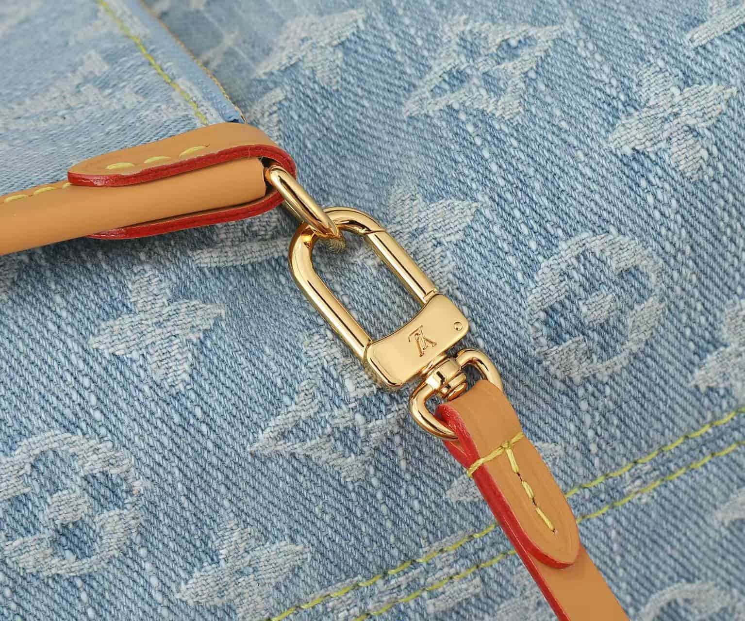 Louis Vuitton CarryAll PM M11462 High
