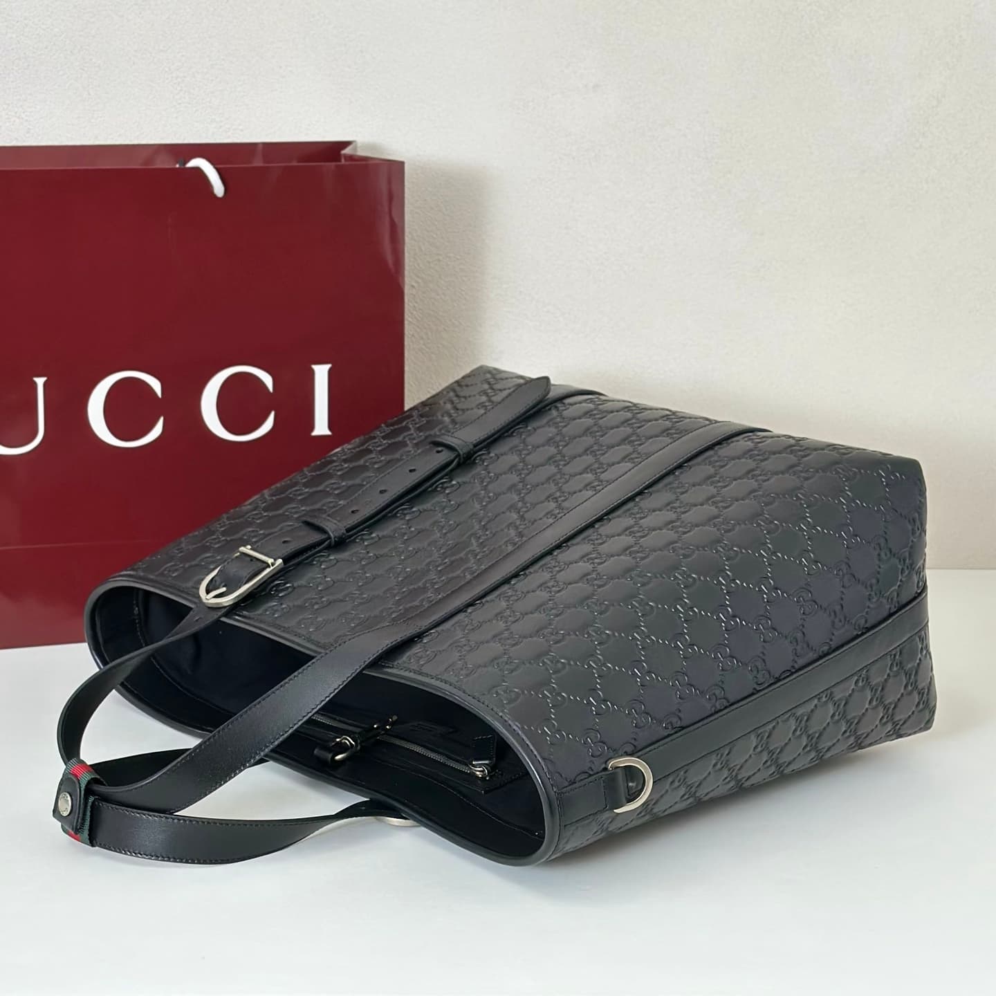 Gucci GG Emblem Large Tote Bag 850218 Black High