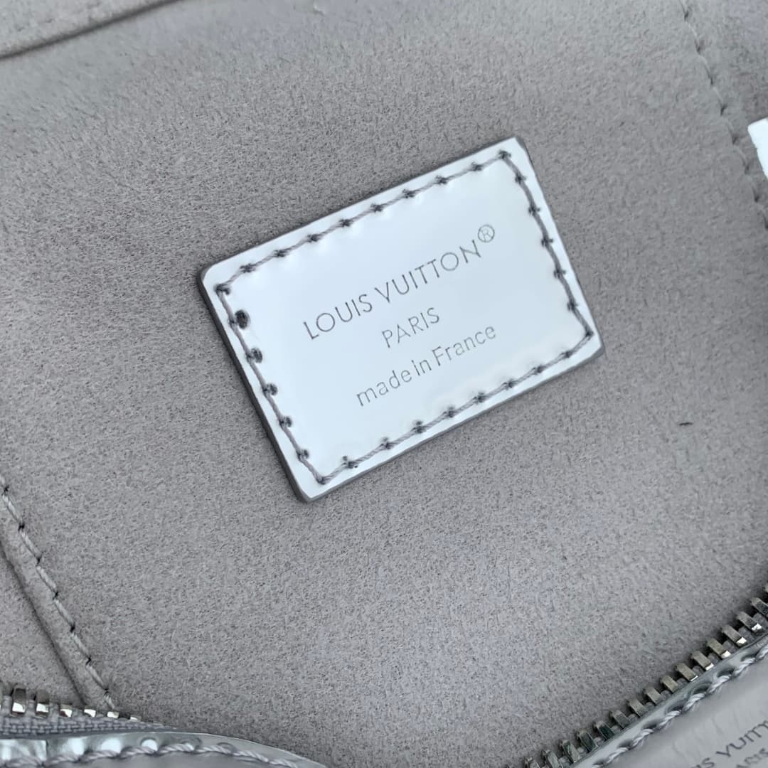 Louis Vuitton Vanity Chain Pouch silver Monogram Miroir canvas M26097 High