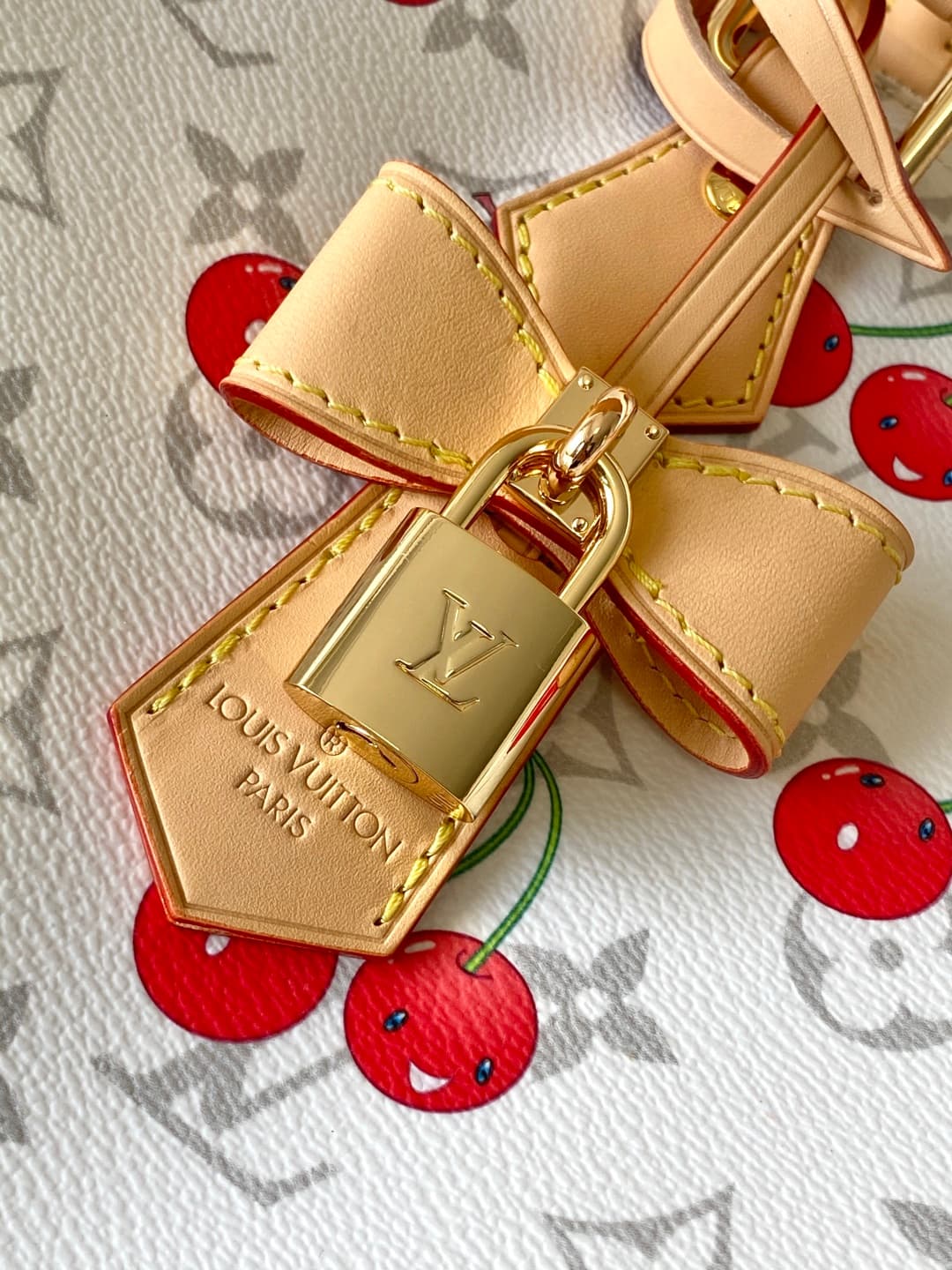 Louis Vuitton x Takashi Murakami Soft Speedy Bandoulière 30 Cherry Motif Monogram Canvas M14328 High