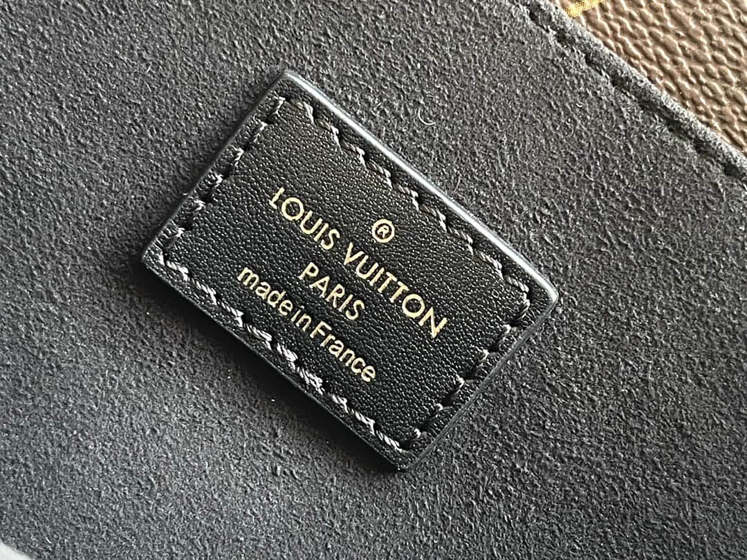 Louis Vuitton Pochette Métis Backpack Monogram and Monogram Reverse M11941 TOP