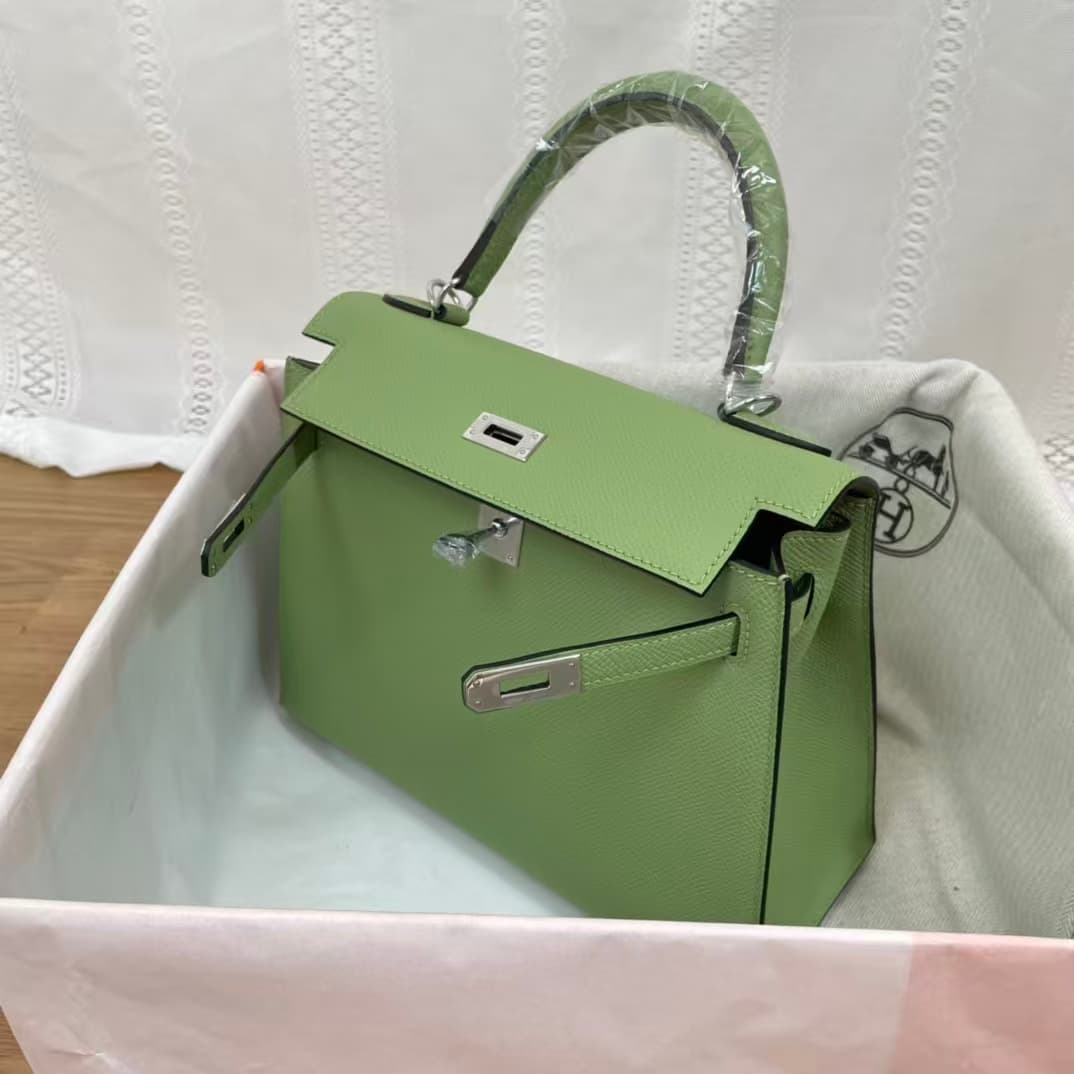 Hermes Kelly 25/28cm Sellier Bag Epsom Leather Silver/Gold Metal In Vert Criquet WAX High