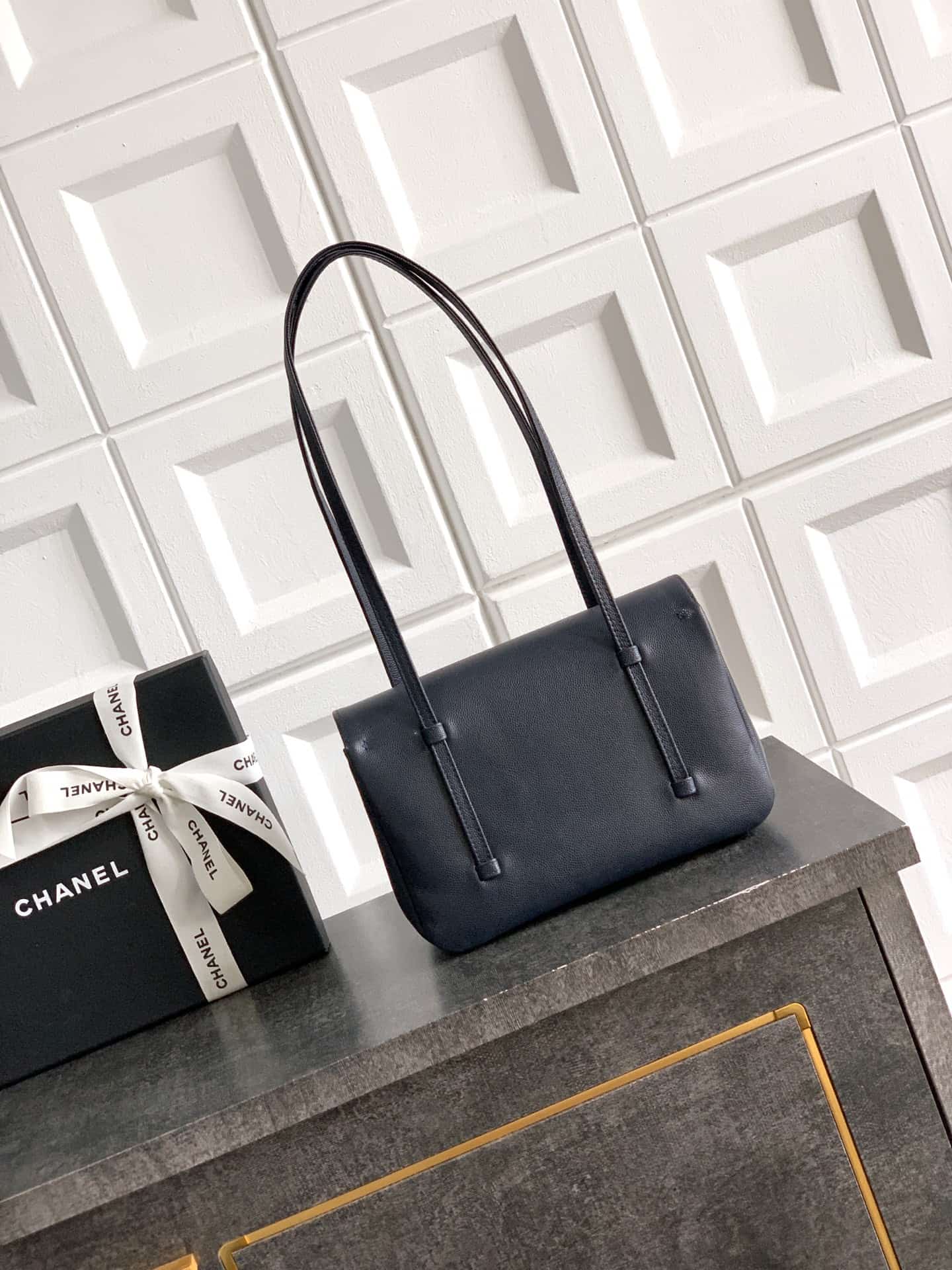 Chanel Clutch with Leather Strap Grained Shiny Calfskin & Gold-Tone Metal Navy Blue  5809 High