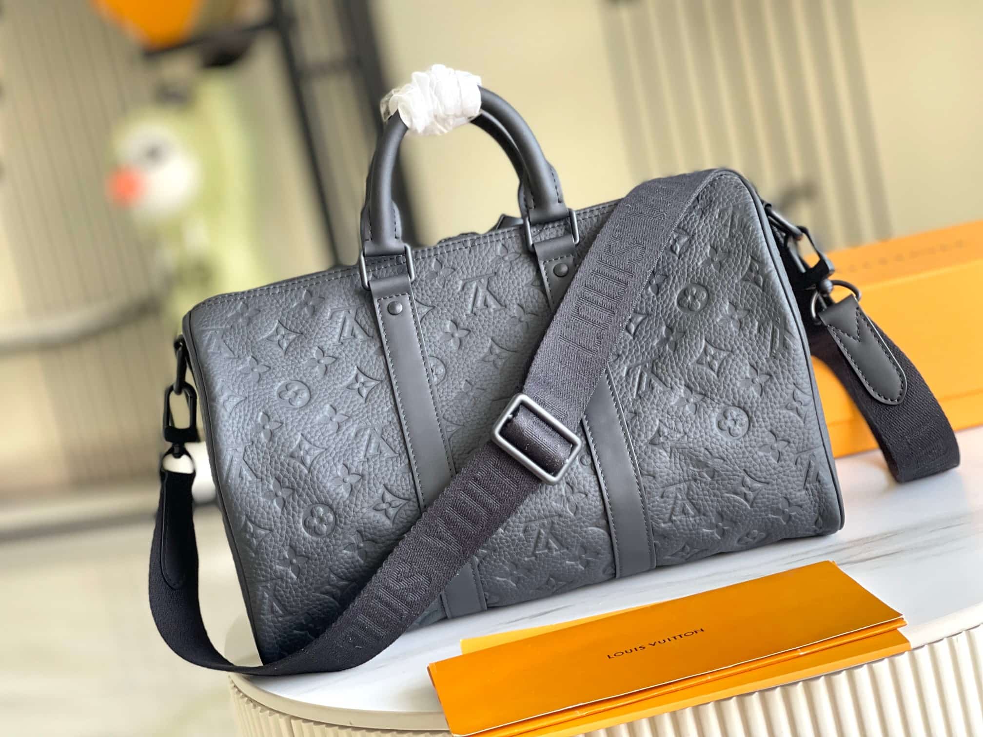 Louis Vuitton Keepall Bandoulière 35 Monogram Taurillon Leather M22765 TOP