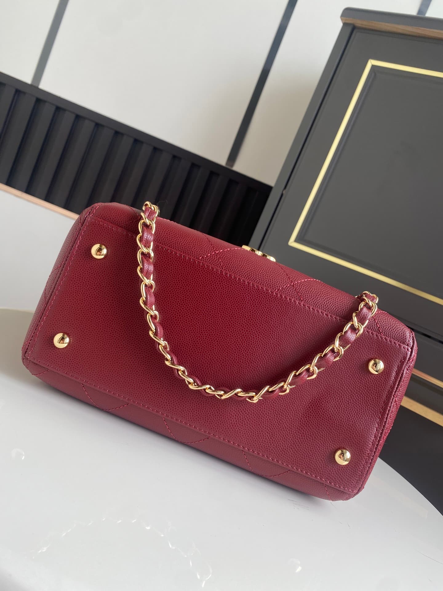 Chanel Tote Bag Grained Calfskin&Gold-Tone Metal Claret AS6025 High