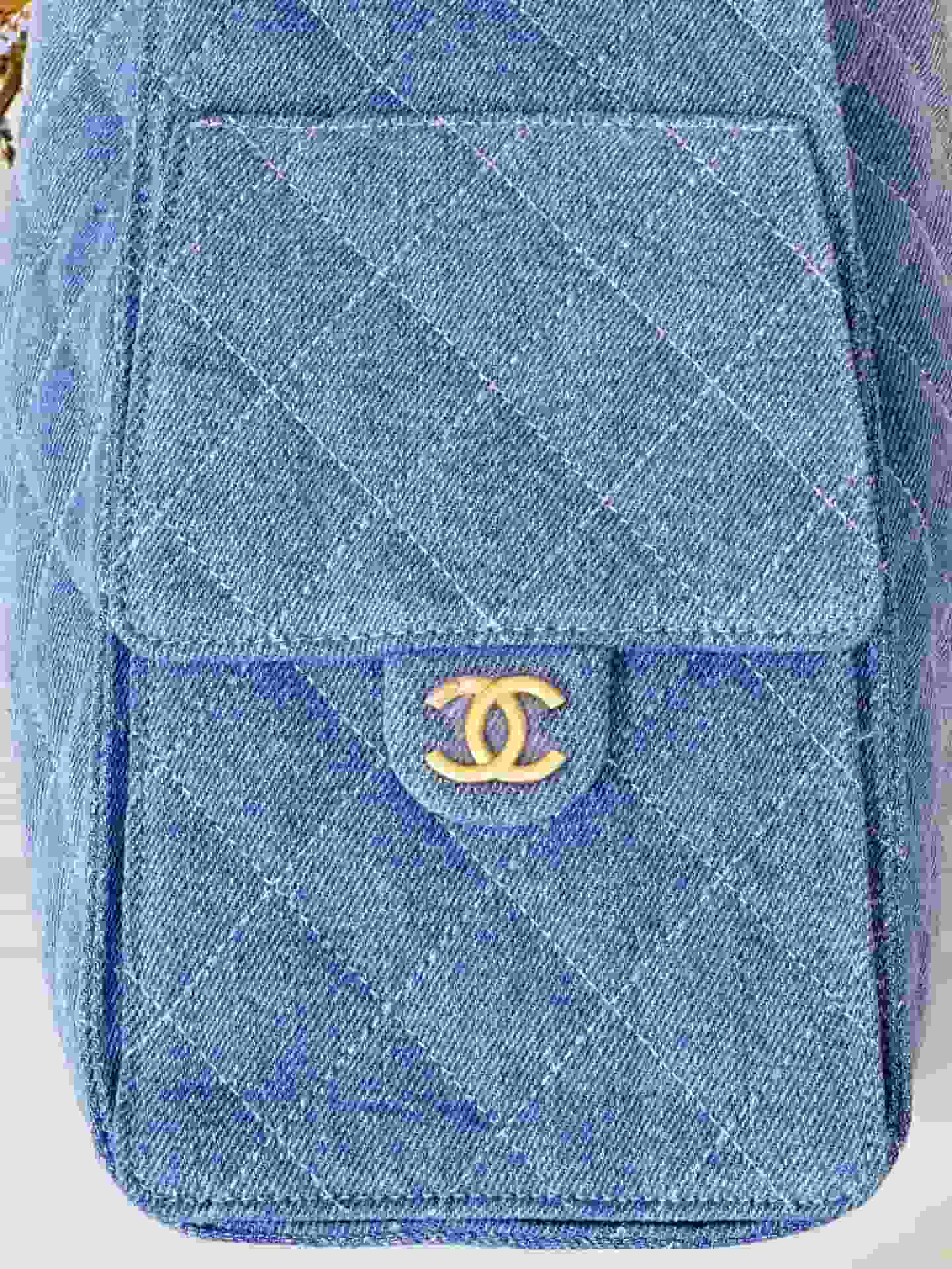 Chanel 25 Medium Hobo handbag AS5311 Denim &Gold-tone Metal Blue TOP