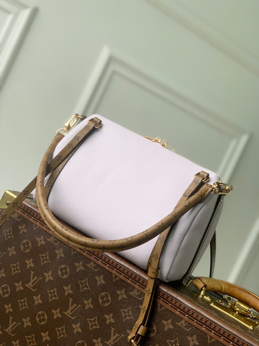 Louis Vuitton Express PM handbag in lilac calfskin leather M27275 high