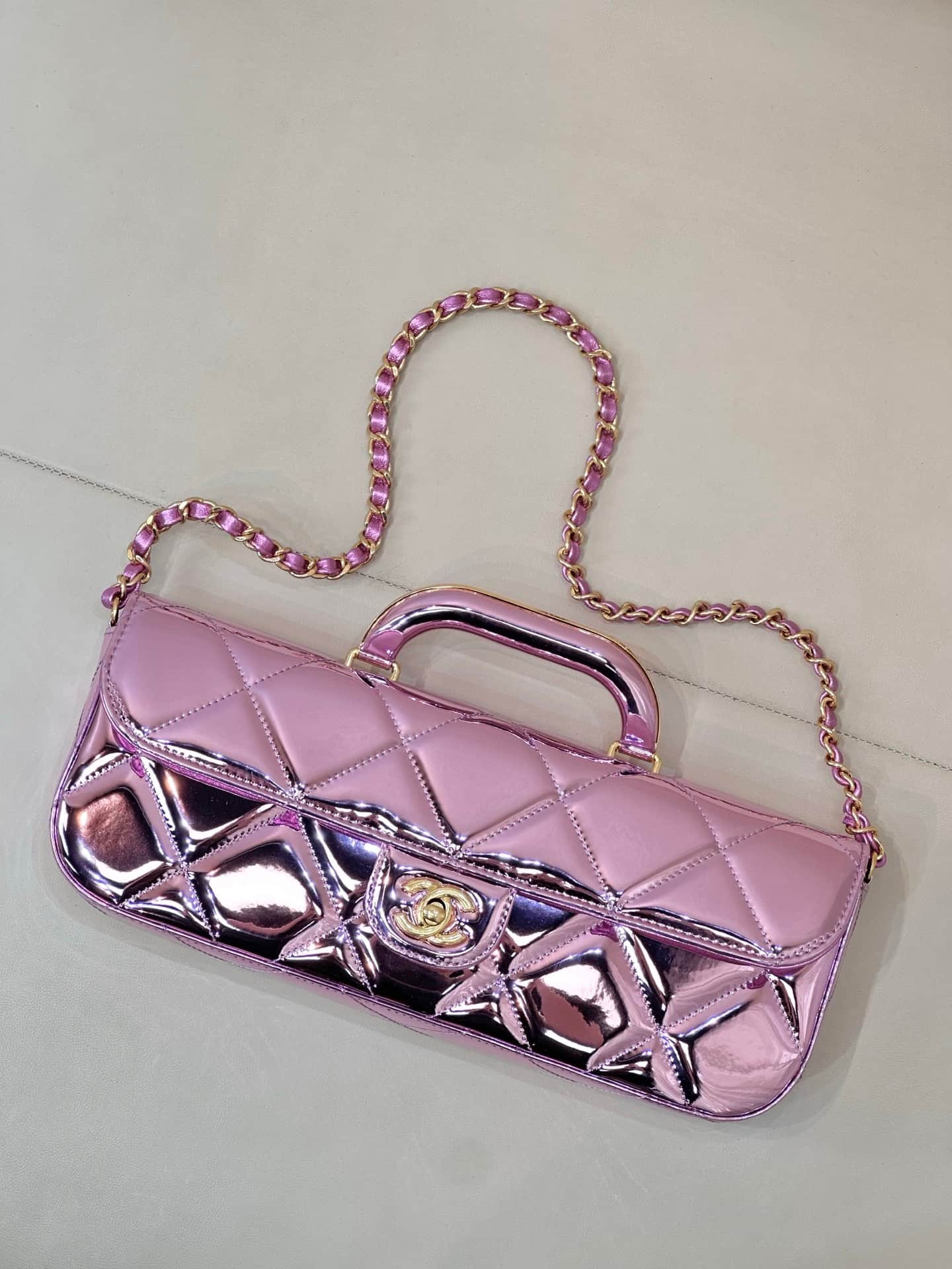 Chanel Large Flap Bag With Top Handle Metallic Mirror Lambskin & Gold-tone Metal AS5807 Purple TOP