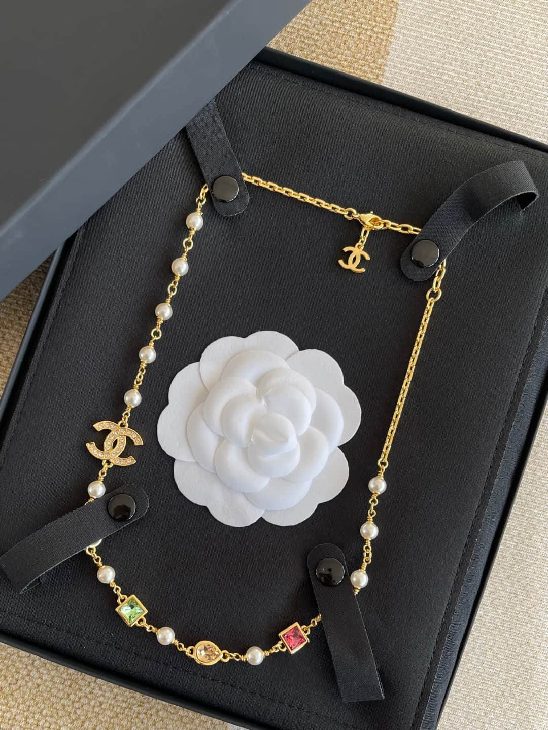 Chanel Necklace High