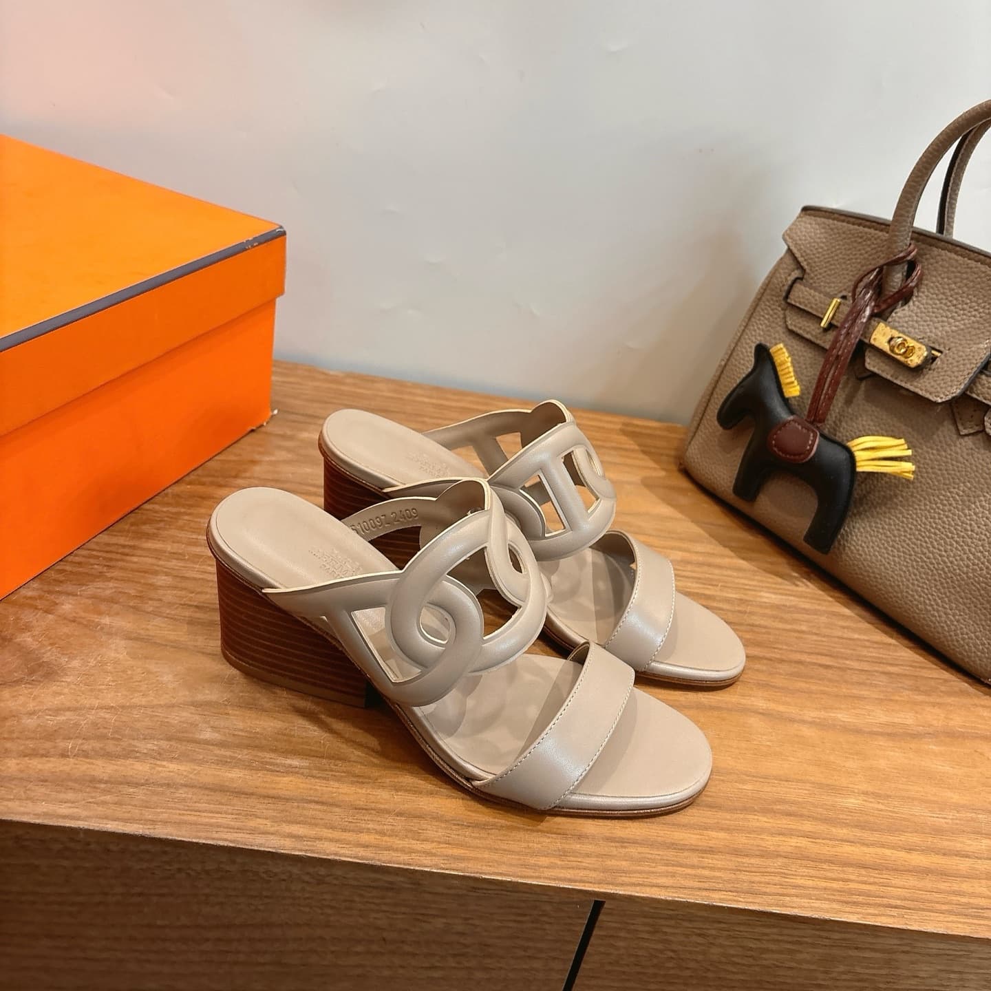 Hermès Lagune Sandal Shoes Women
