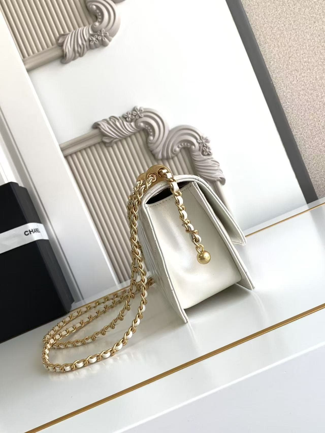 Chanel MINI FLAP BAG Calfskin & Gold-Tone Metal AS2615 White A