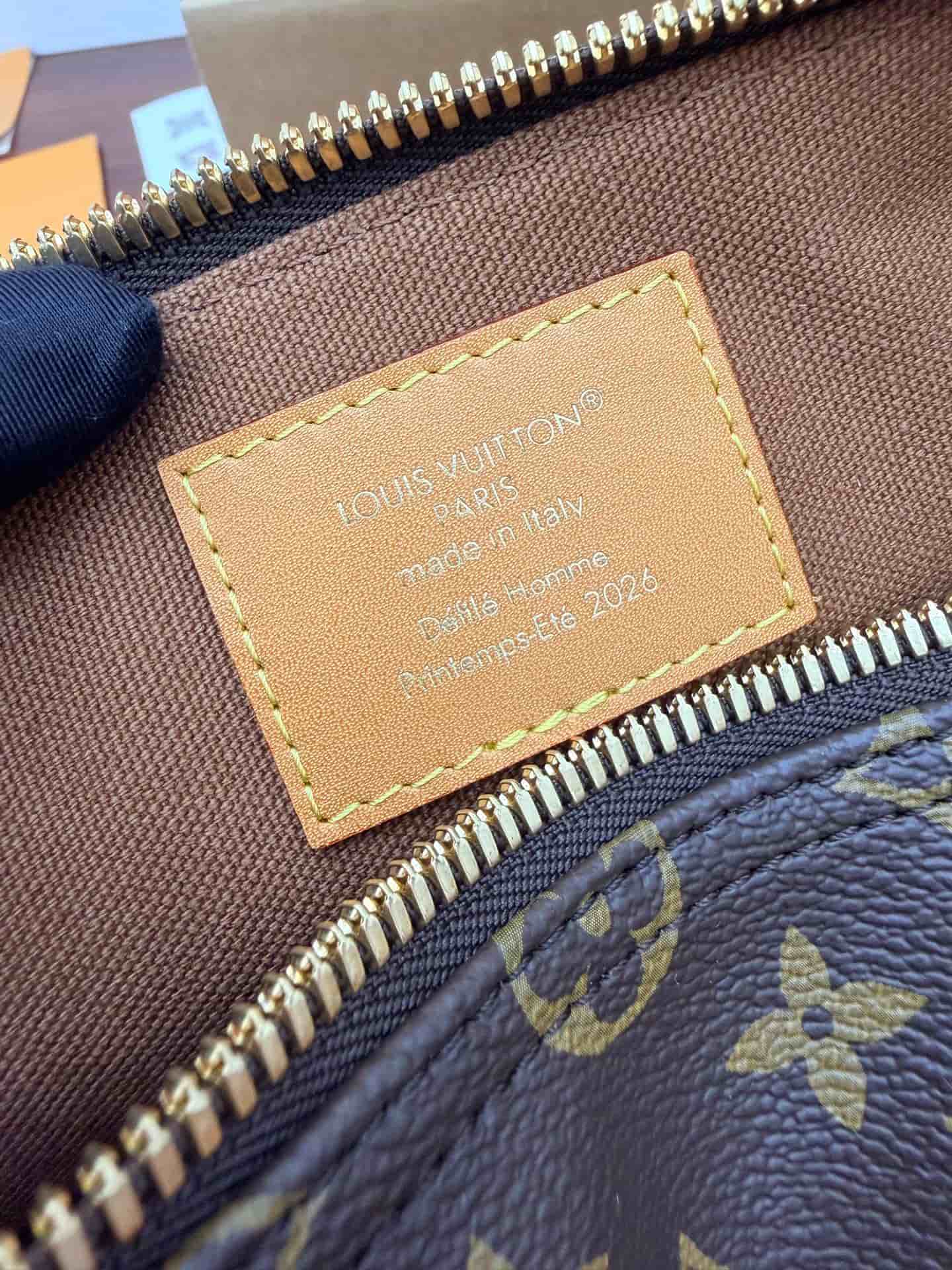 Louis Vuitton Needle Bag Monogram coated canvas M28116 TOP