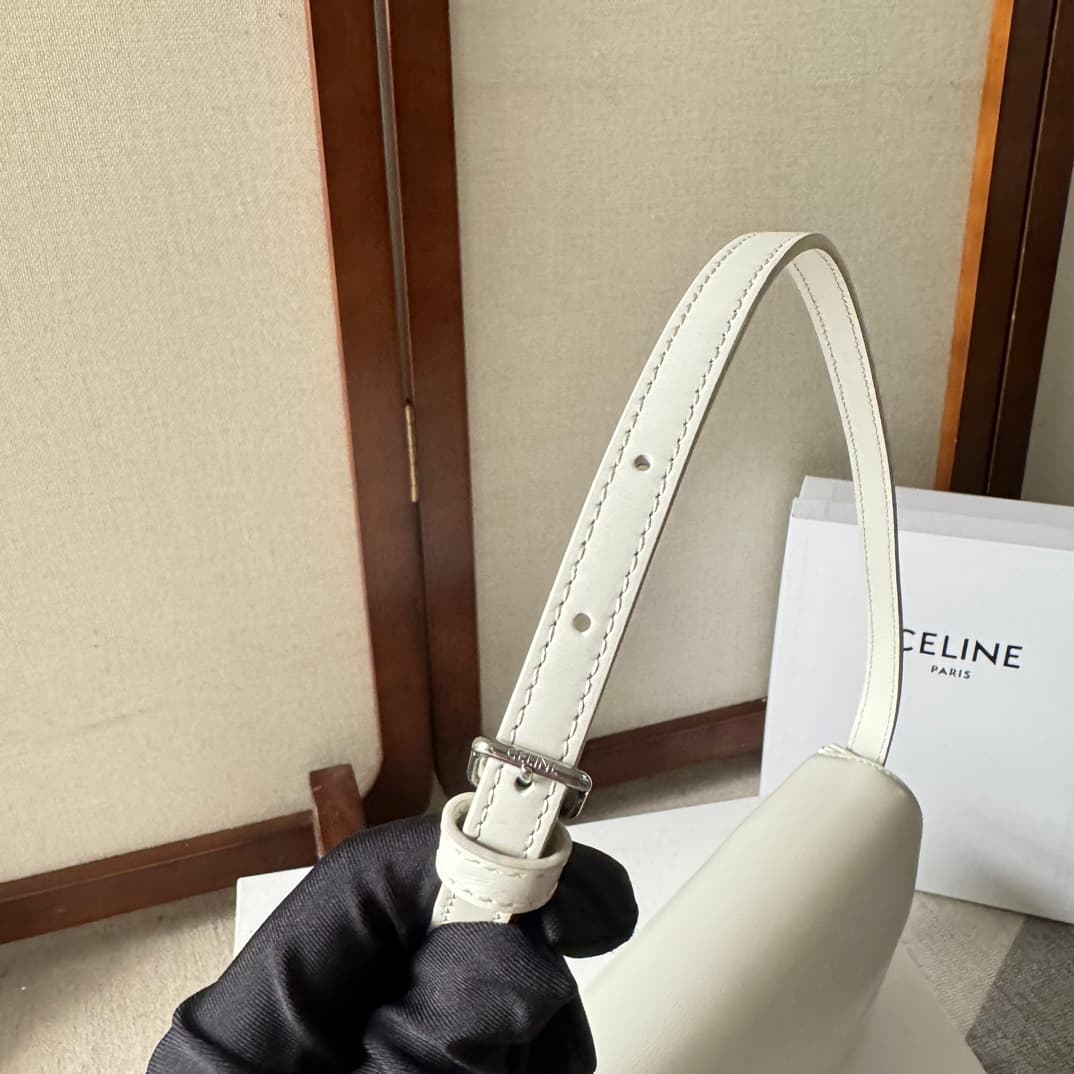 CELINE Shiny Calfskin Lola Bag in Blanc De Blanc High