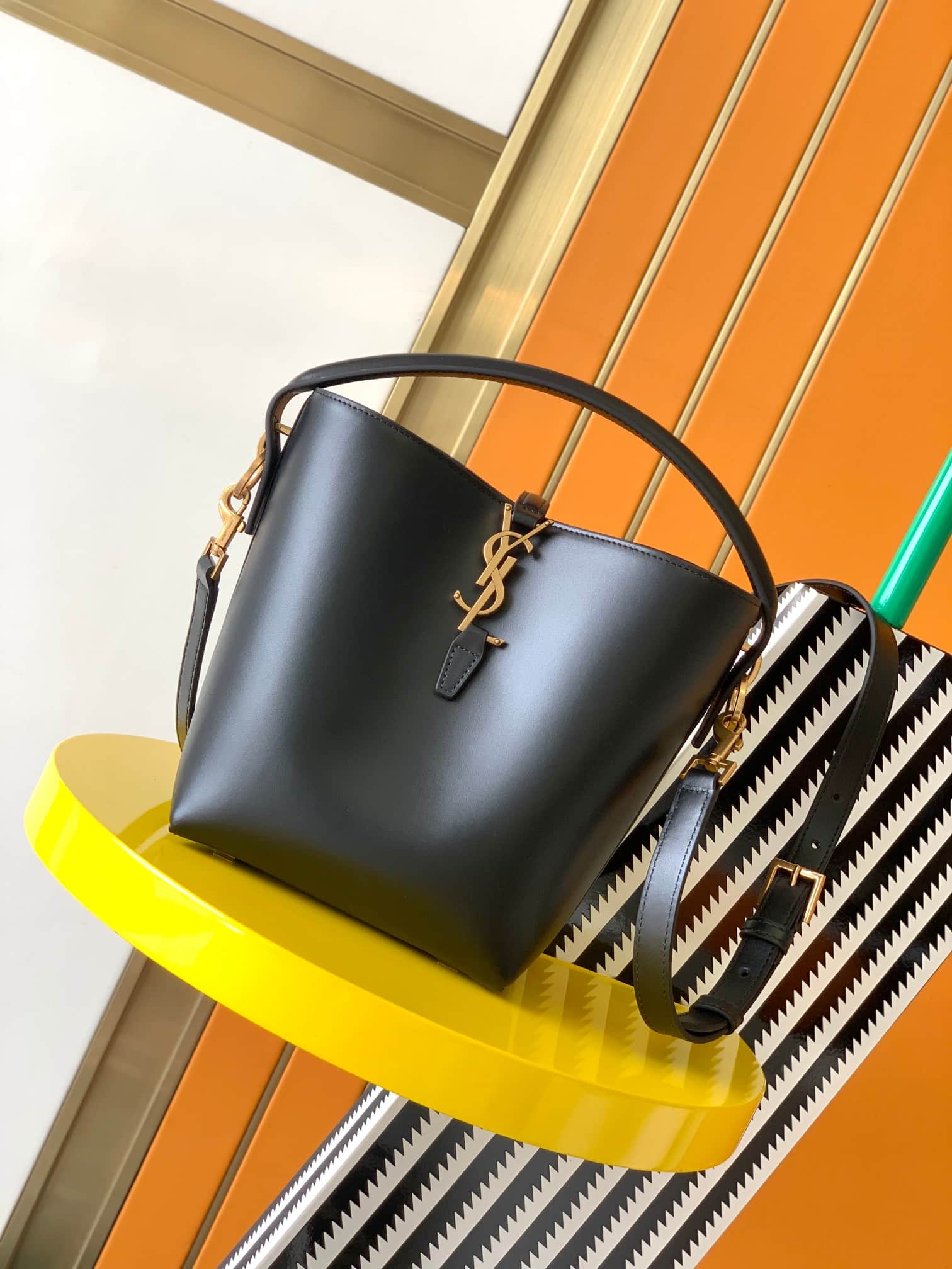 Saint Laurent Le 37 Small black leather bucket bag High