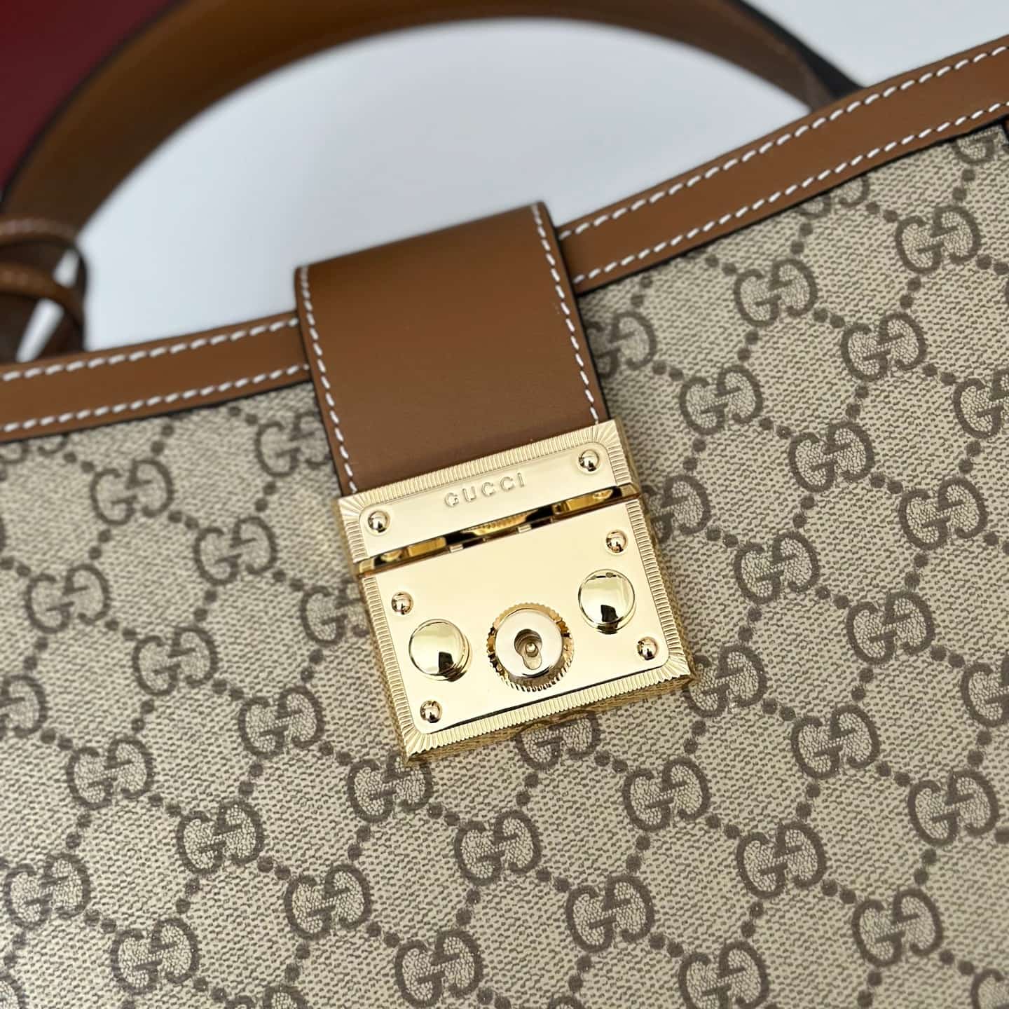 Gucci Padlock medium top handle bag beige and brown GG fabric 838992 High
