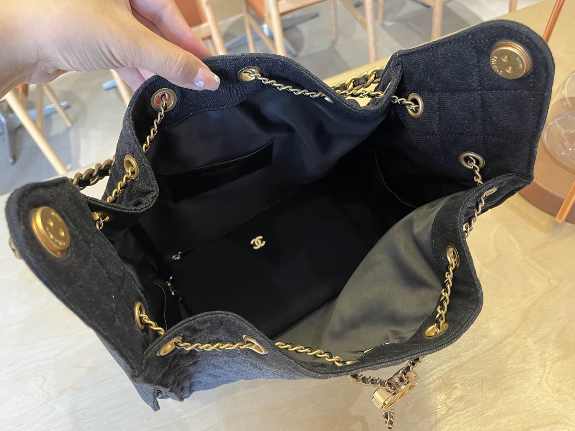 Chanel 25 Medium Hobo Medium handbag AS5311 Denim & Gold-tone Metal Black A