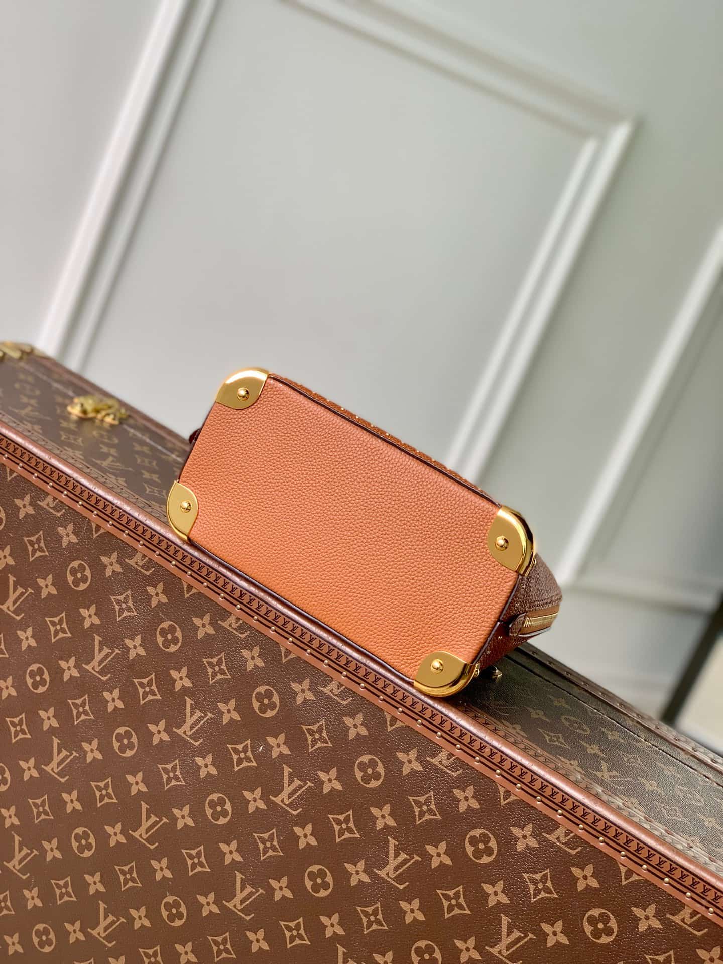 Louis Vuitton Alma Trunk BB Tan Calfskin leather M29091 High
