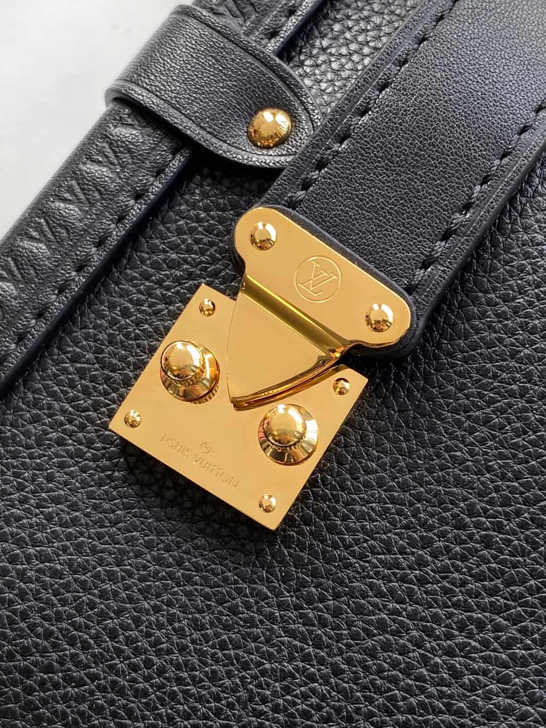 Louis Vuitton Side Trunk PM Black Grained calf leather M23817 High