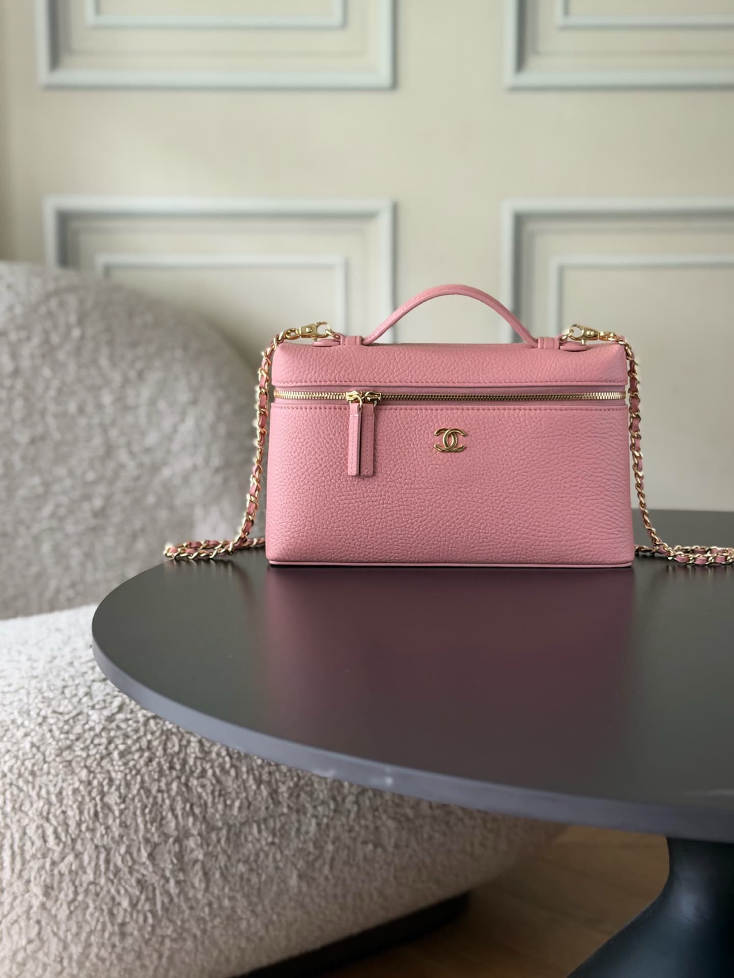 Chanel Large Vanity with chain Grained Calfskin & Gold-Tone Metal Pink AS5347 A