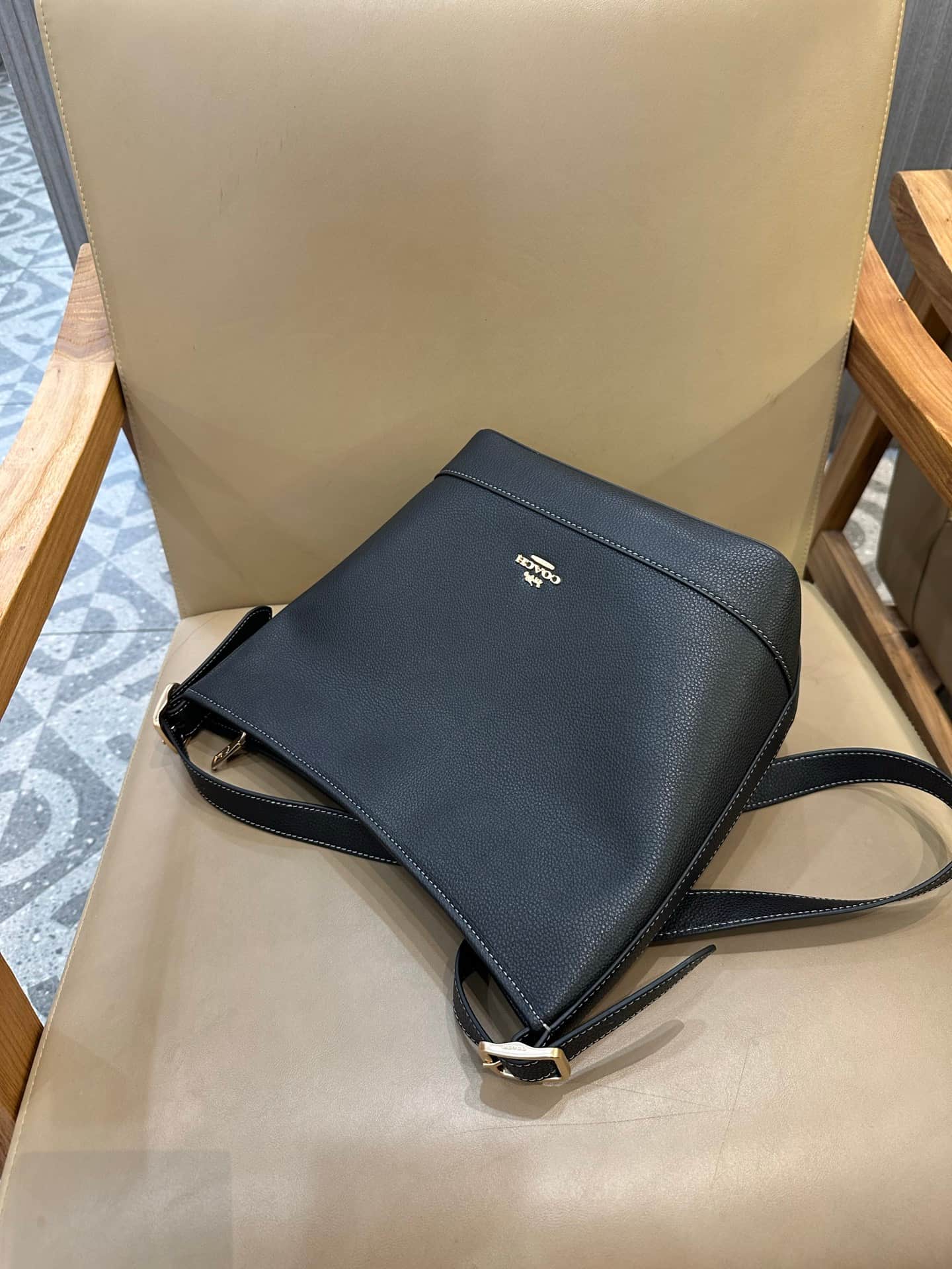 Coach Jude Duffle Bag in Grained Calfskin with Black Leather High