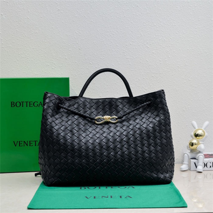 BV Andiamo Large Top handle bag Black High