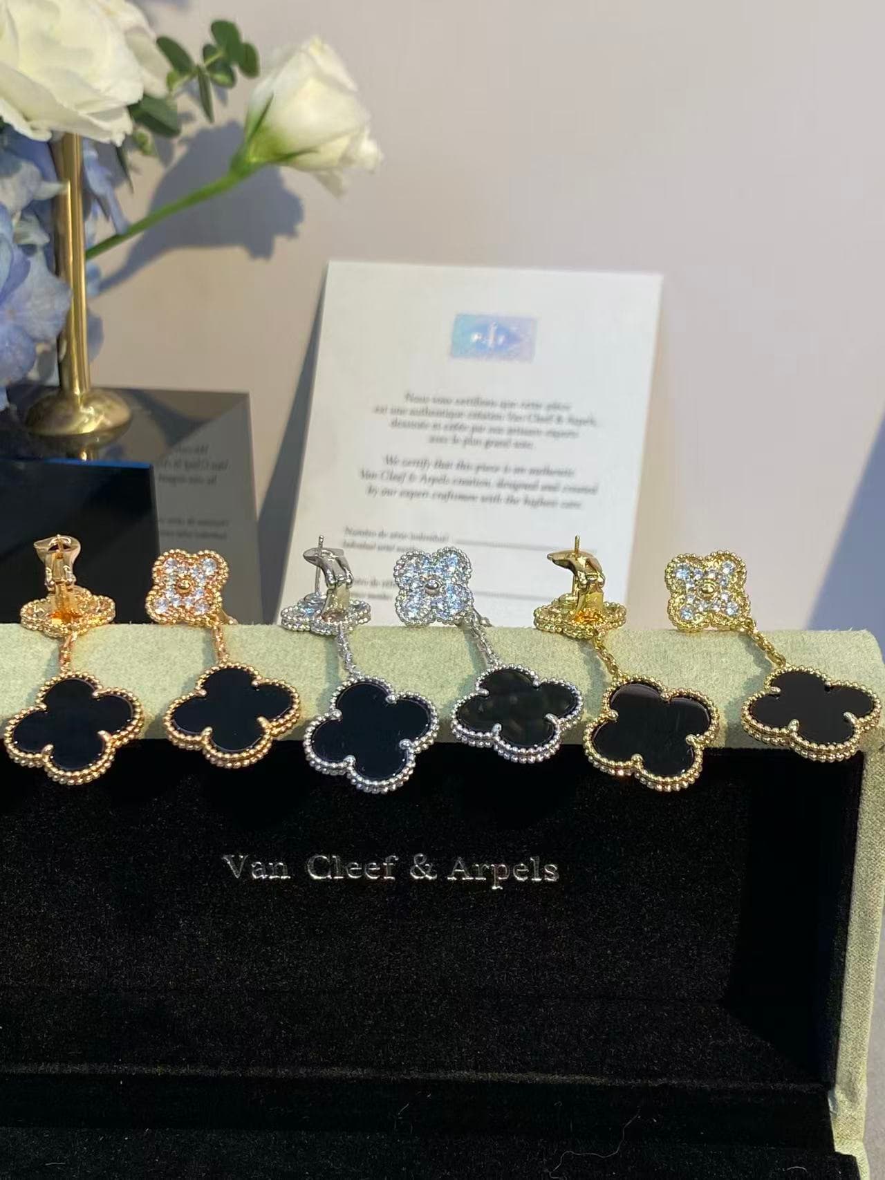 Van Cleef & Arpels Magic Alhambra Earrings High-end version V gold plating
