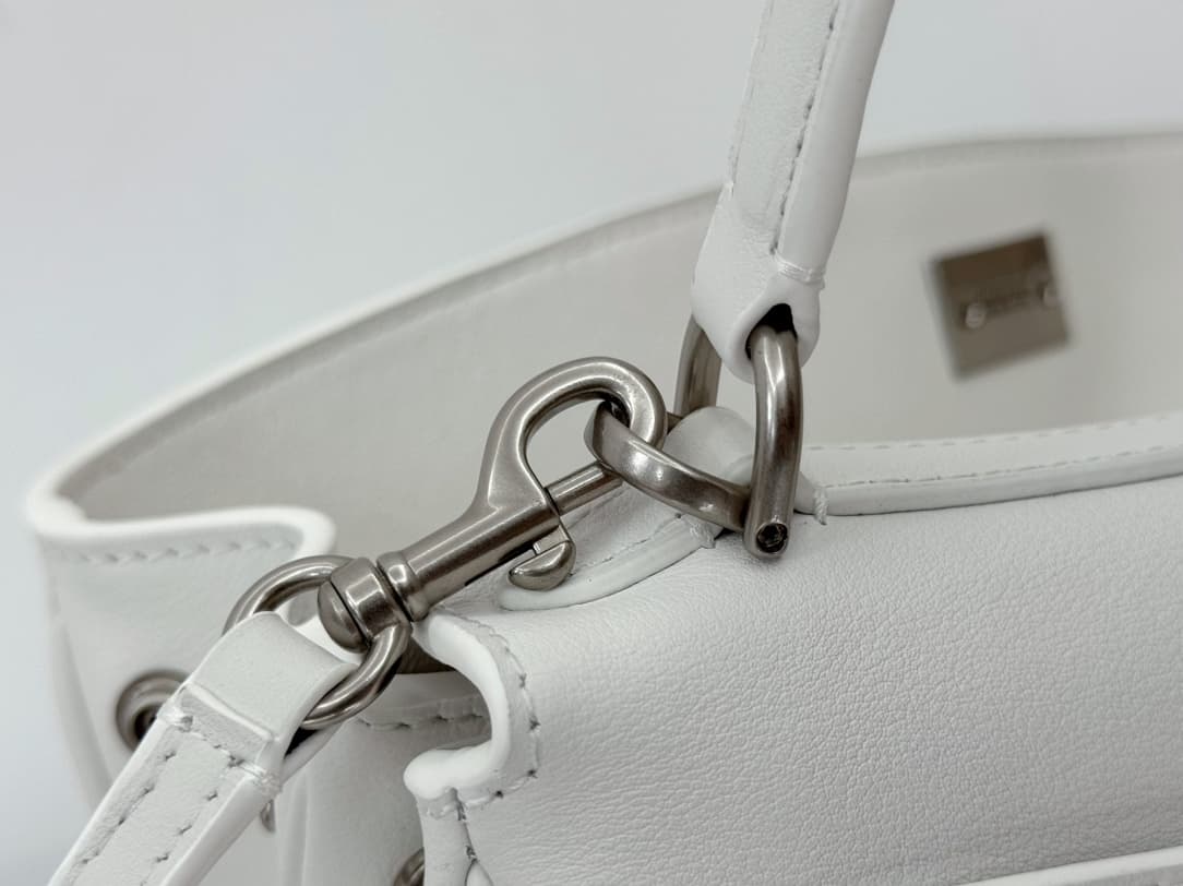 Balenciaga Rodeo Medium Bag in White Leather With Sliver-Tone Metal TOP