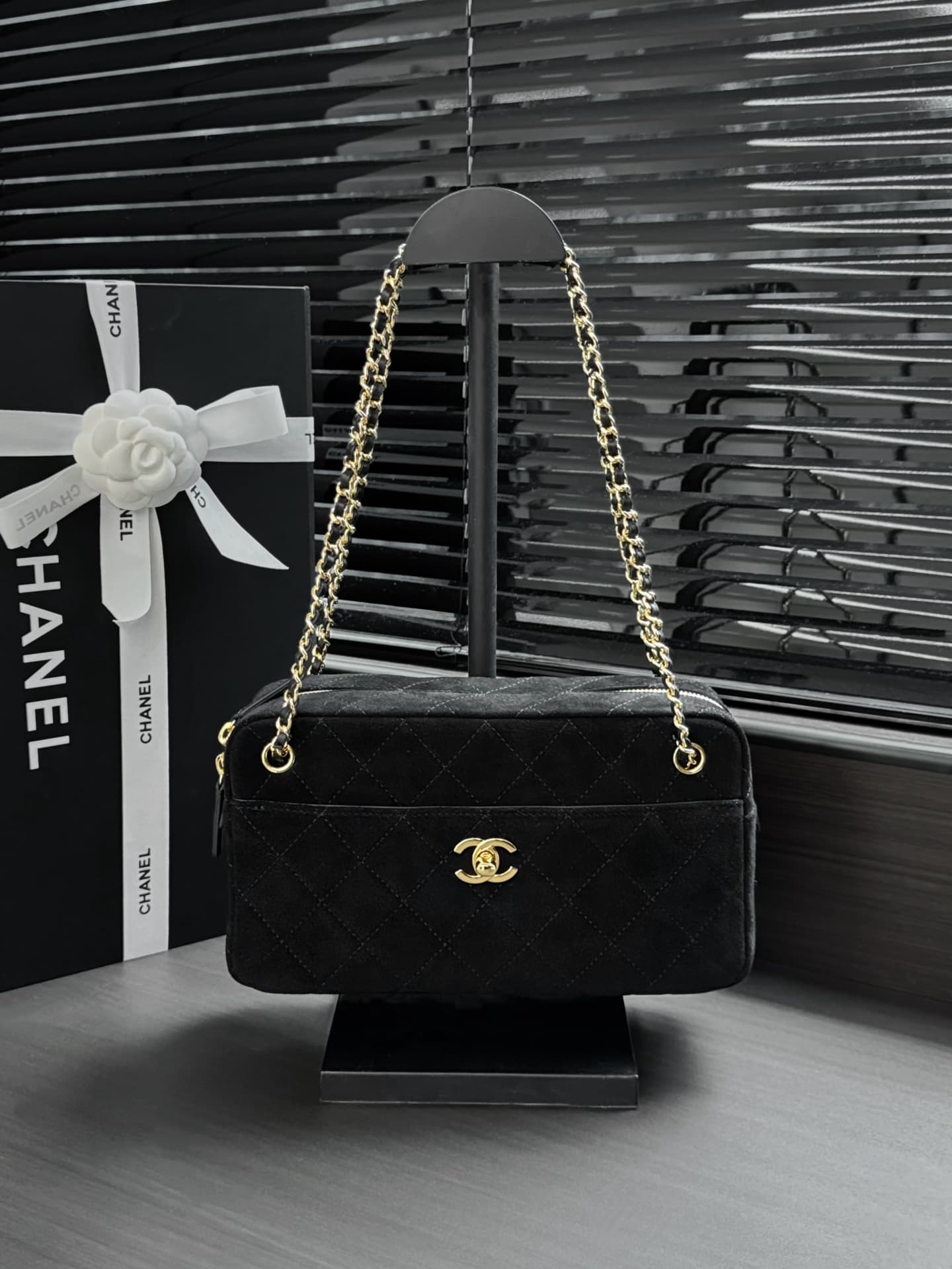 Chanel Maxi Camera Case Suede Calfskin & Gold Metal Black AS6443 A