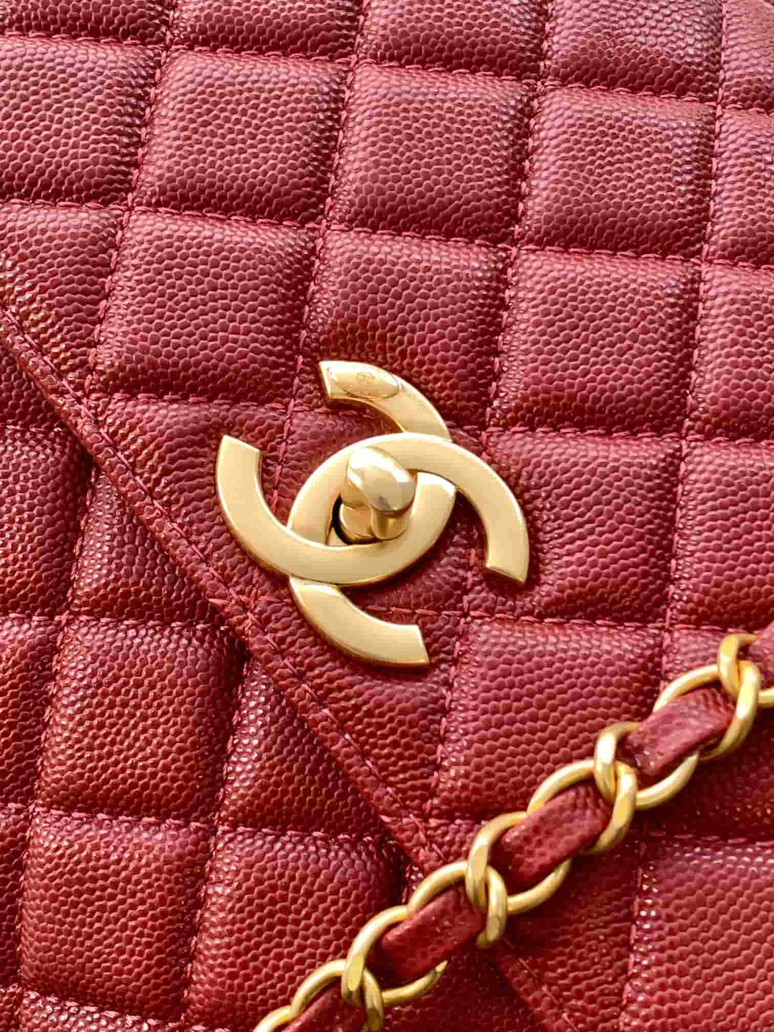 Medium FLAP BAG WITH TOP HANDLE Grained Calfskin A92991 Red-binding Gold Metal A