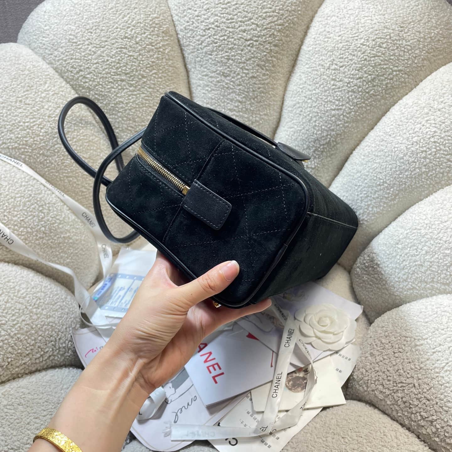 Chanel Maxi bowling bag Suede calfskin & Gold-Tone Metal Black AS6211 A