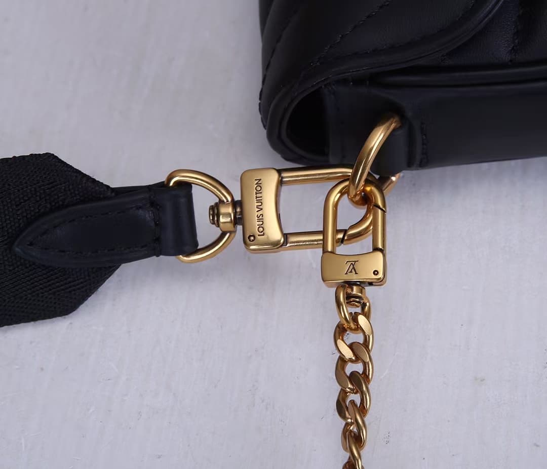 Louis Vuitton New Wave Multi-Pochette Smooth cowhide leather M56461 High