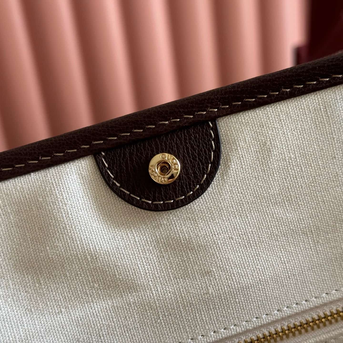 Gucci Tribeca large tote bag with charm natural canvas ‎A0034D High