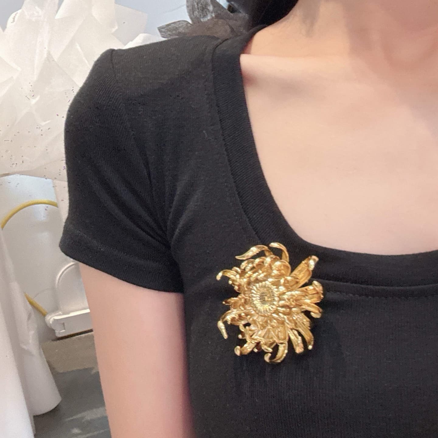Chanel Brooch High