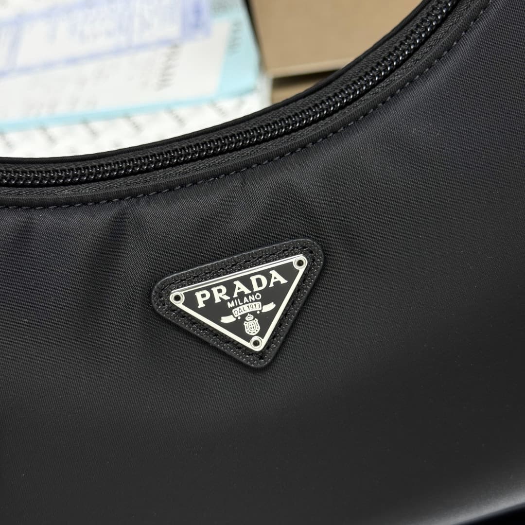 Prada Re-Nylon Re-Edition 2000 mini-bag Black Recycled Polyamide 1NE515 High
