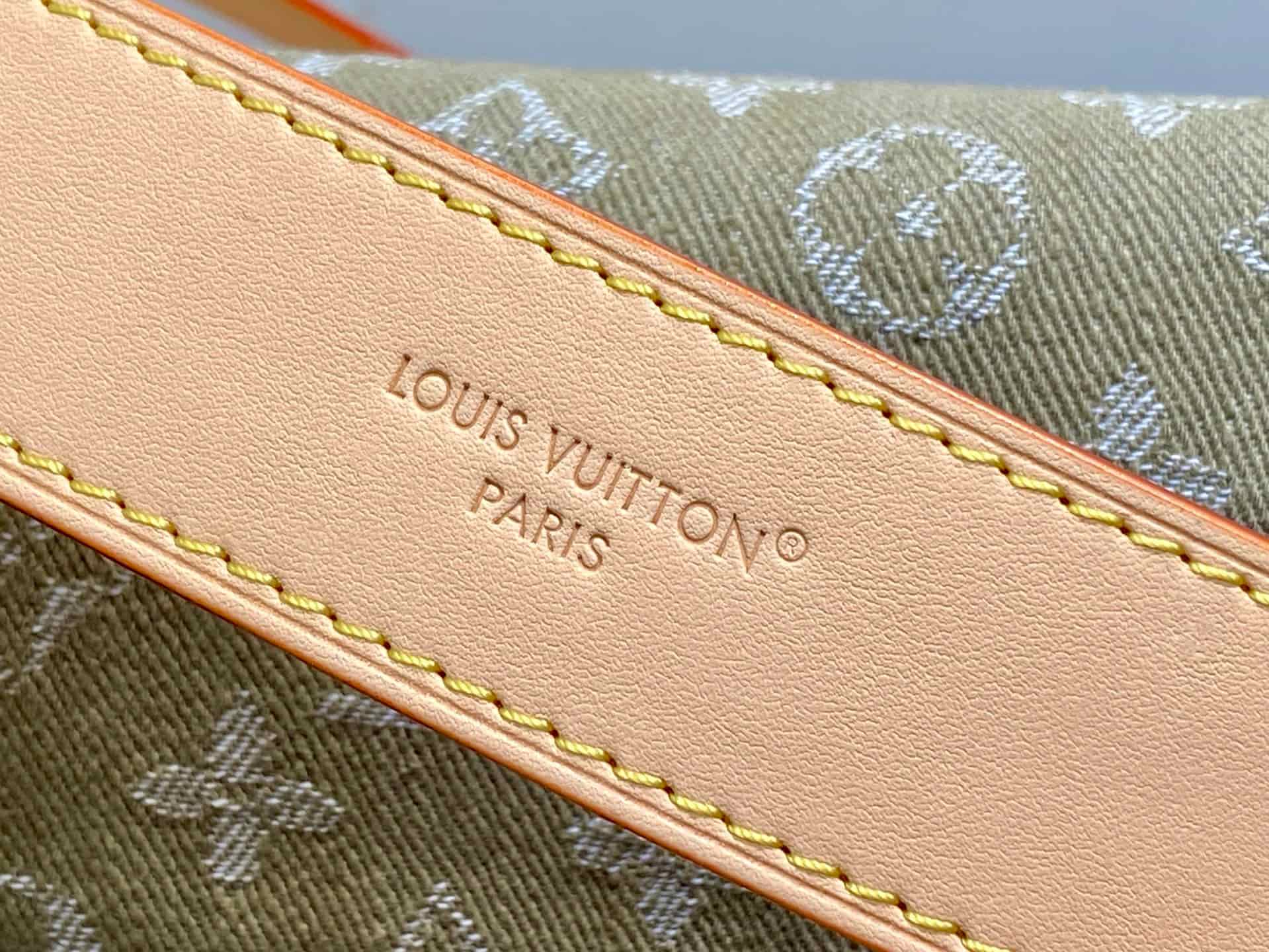 Louis Vuitton Carryall Cargo PM Monogram Khaki Denim M27623 High
