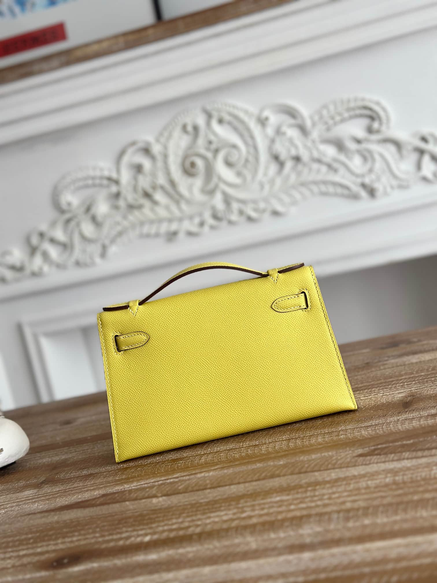 Hermes Kelly Pochette Bag Epsom Leather Silver/Gold Metal Lime WAX High