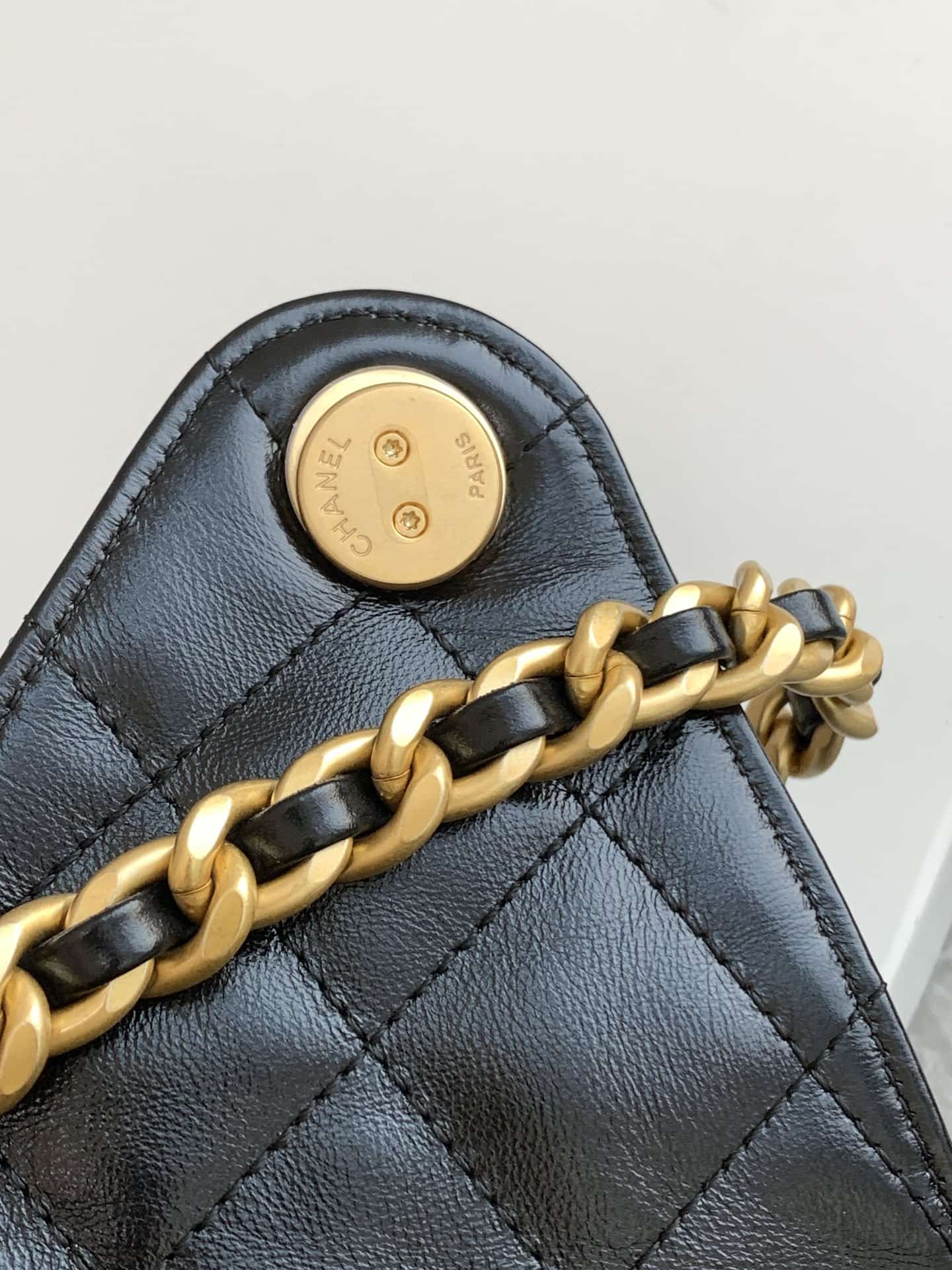 Chanel 25 Medium Hobo Medium handbag AS5311 Shiny Calfskin & Gold-tone Metal Black High