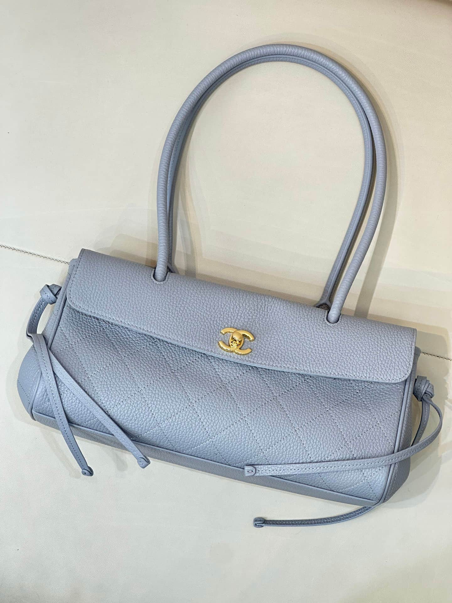 Chanel SMALL SHOPPING BAG Grained Calfskin & Gold-Tone Metal Blue AS6288 TOP