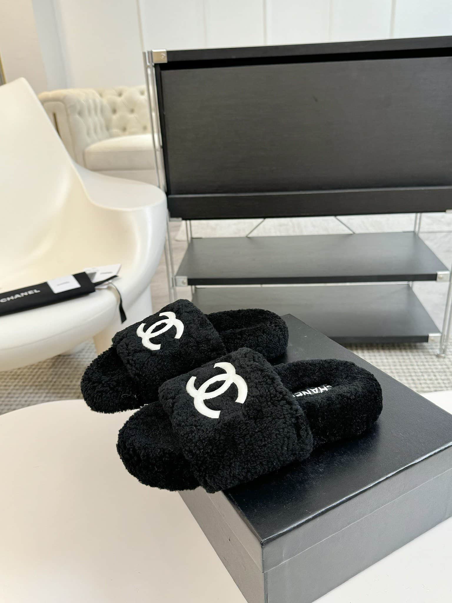 Chanel Sandsl Shoes Women