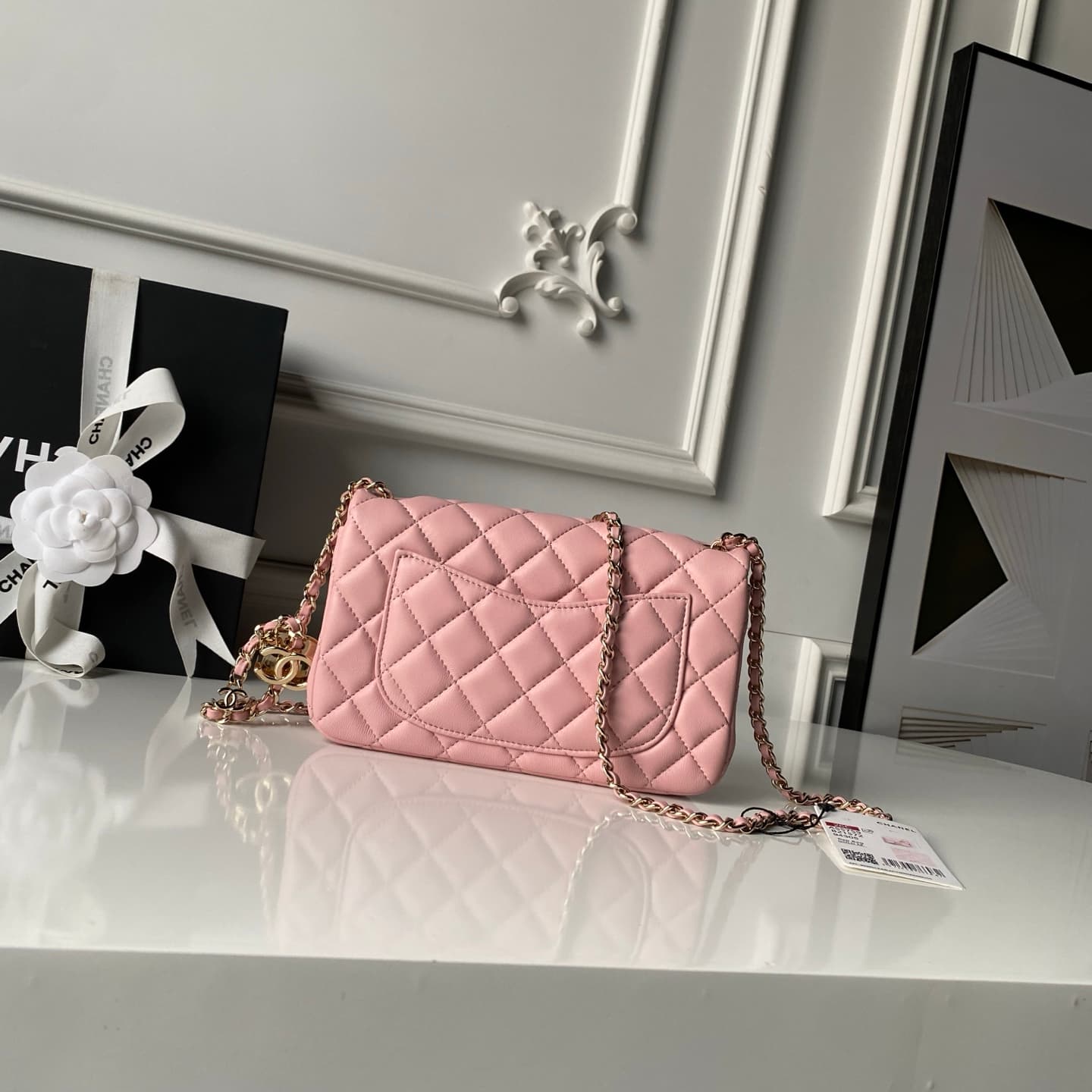 Chanel Classic Flap Bag Lambskin & Gold-Tone Metal AS5759 Pink A