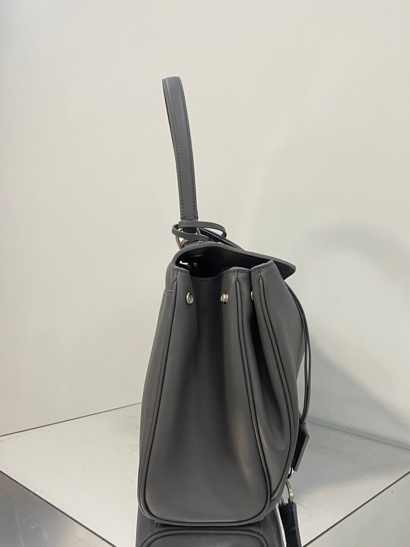 Balenciaga Rodeo Medium Bag in Grey Leather With Sliver-Tone Metal TOP
