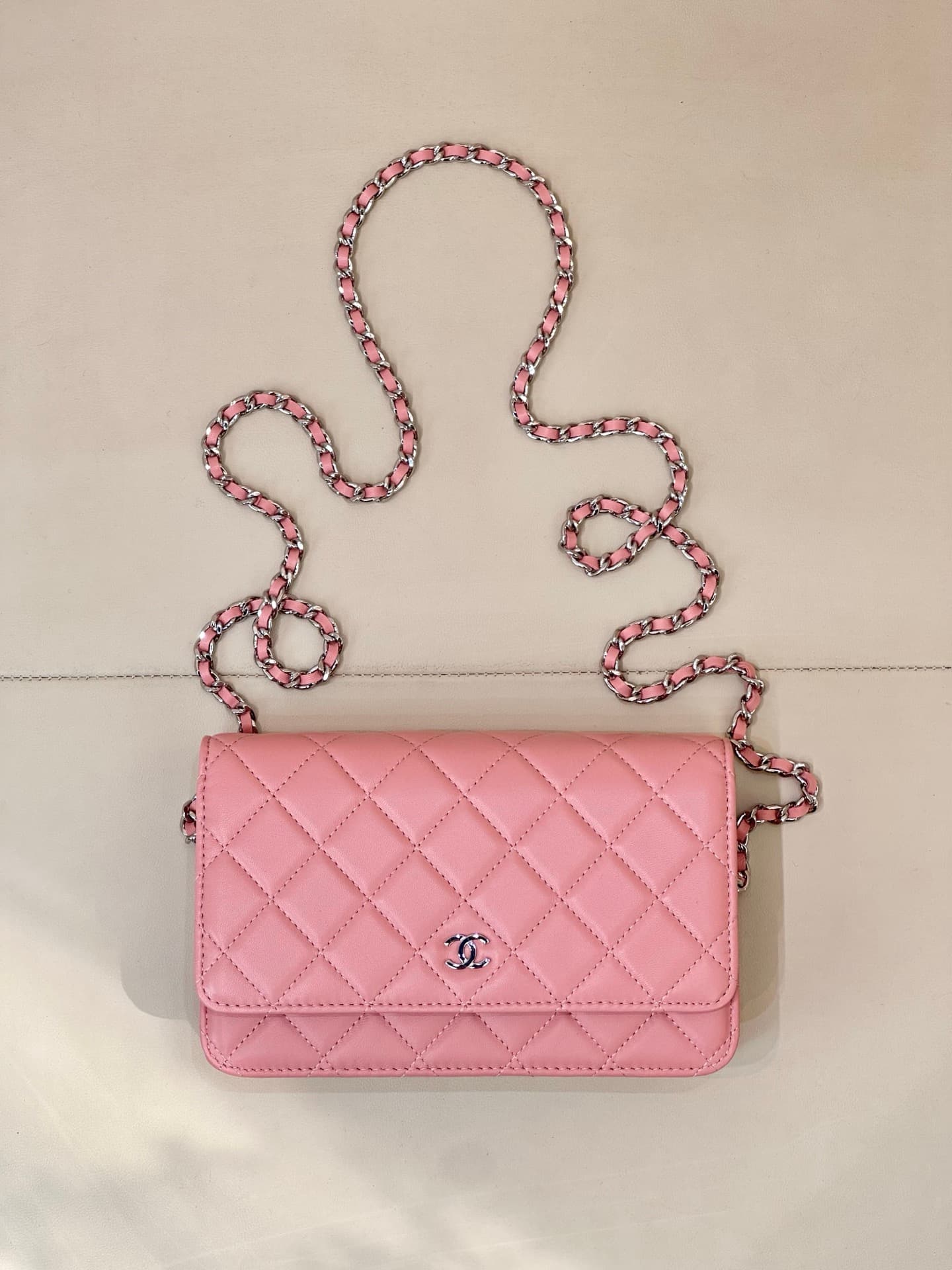 Chanel Wallet on Chain Lambskin& Sliver-tone Metal AP0250 Pink TOP